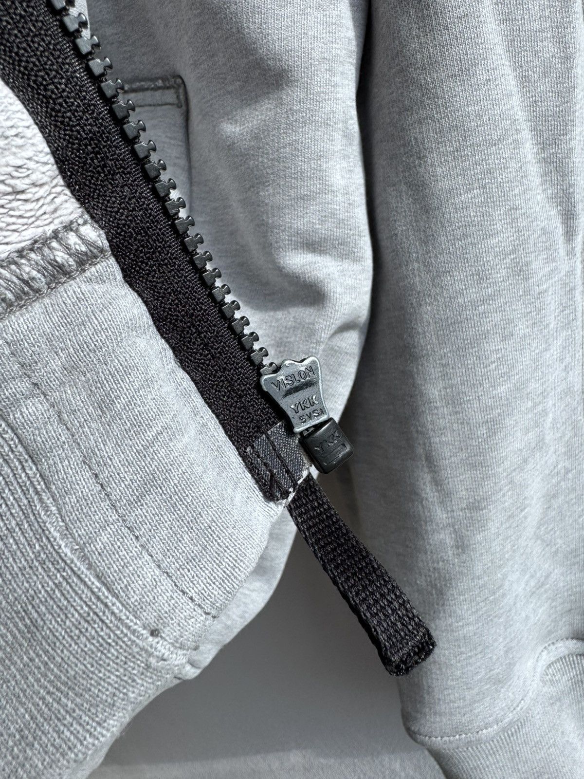 Stone Island Stone Island Junior Zip Up Hodie Sweatshirt Sweater Pullover Size US XXS / EU 40 - 11 Thumbnail