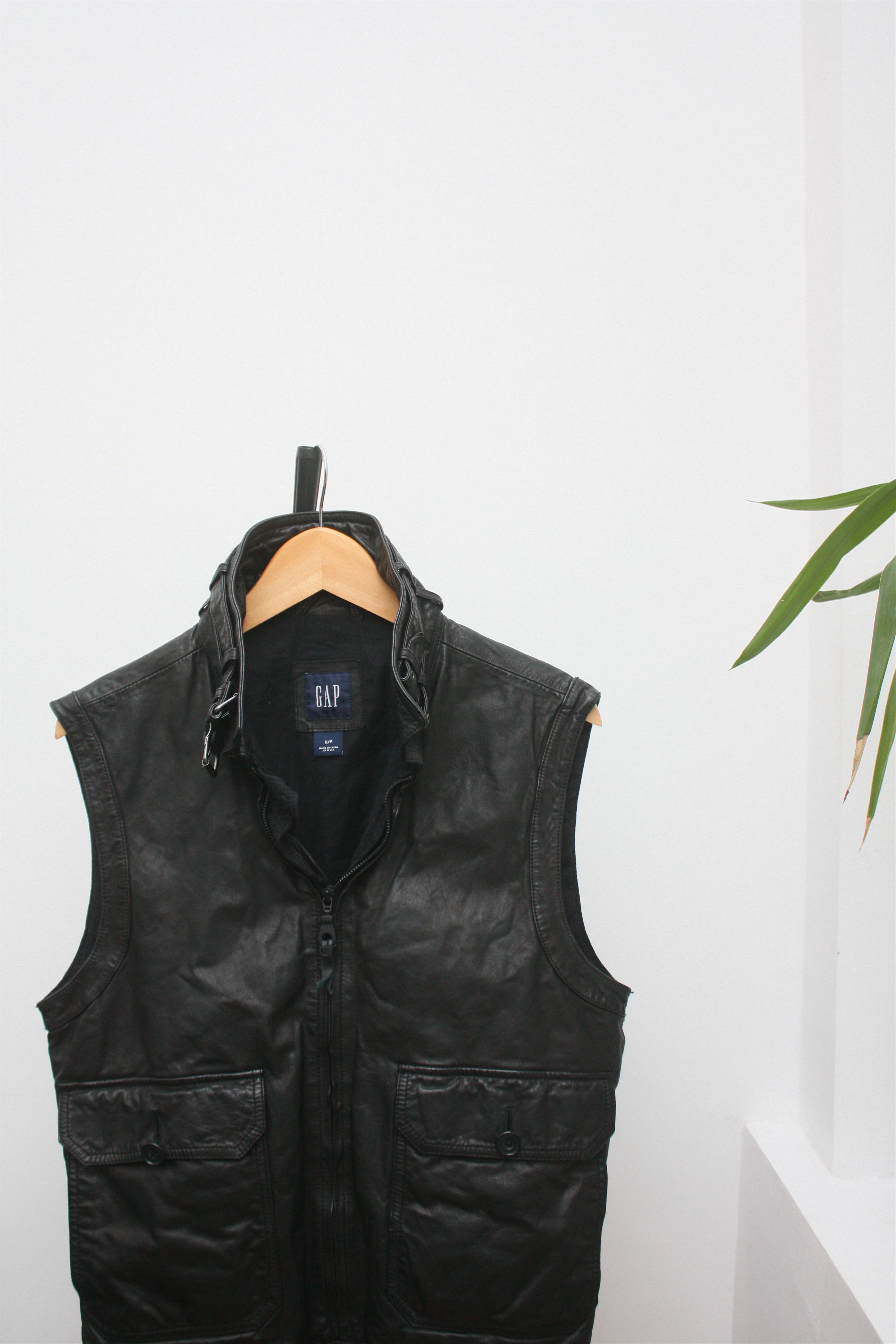 Gap Gap Vintage Leather Vest Small Size US S / EU 44-46 / 1 - 1 Thumbnail