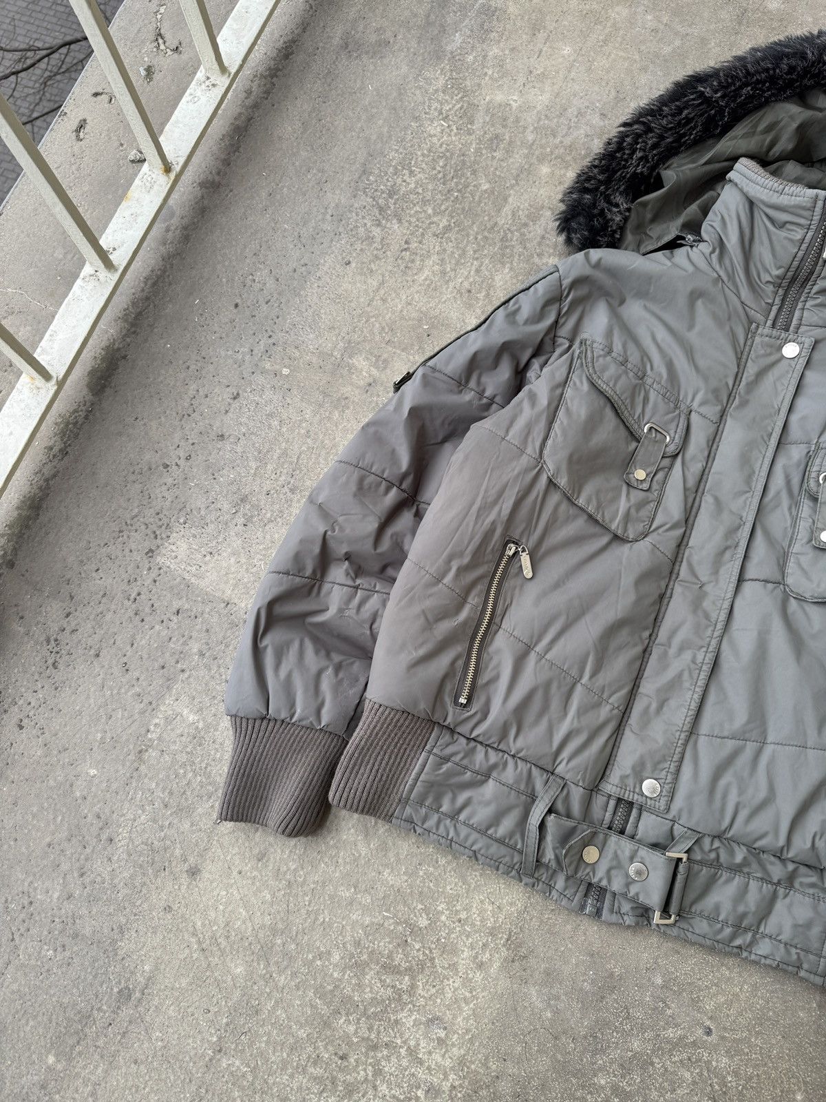 Vintage Vintage Avant Garde Opium y2k Bomber Jacket Size L / US 10 / IT 46 - 3 Thumbnail