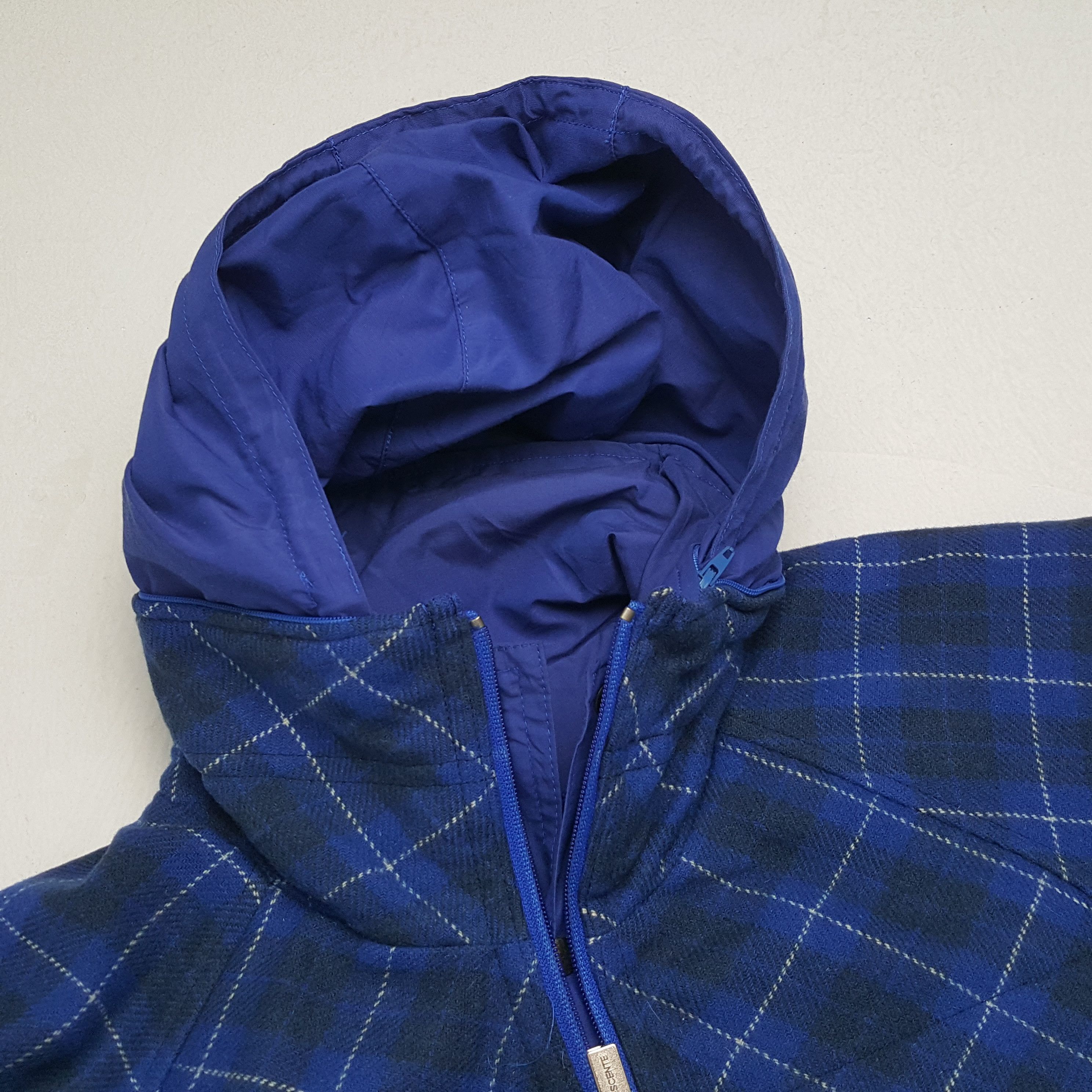Descente × Japanese Brand × Vintage Vintage DESCENTE Japanese Mastermind Skull Style Jacket Size US L / EU 52-54 / 3 - 16 Thumbnail