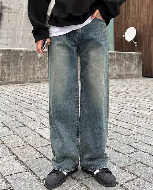 Japanese Brand × Jean Vintage washed distressed loose wide-leg straight jeans Size US 32 / EU 48 - 2 Thumbnail
