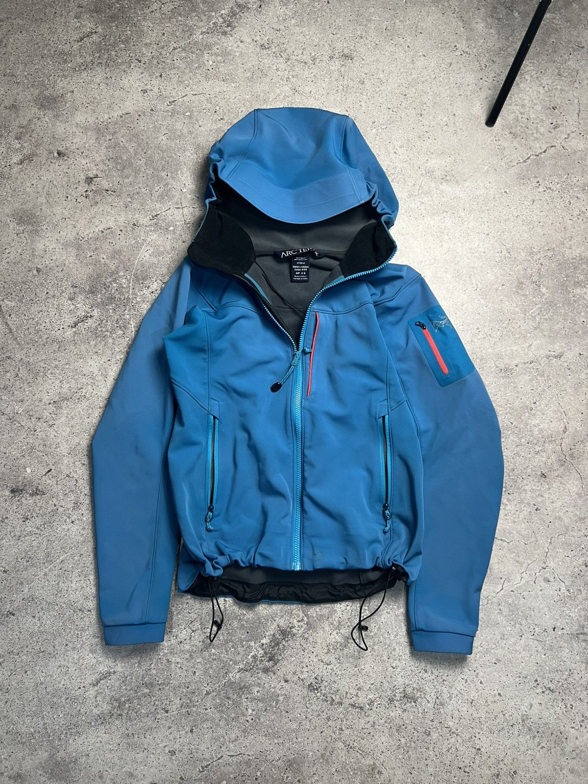 Arc'teryx Womens Arcteryx Softshell Jacket Hooded Outwear Size S / US 4 / IT 40 - 2 Thumbnail