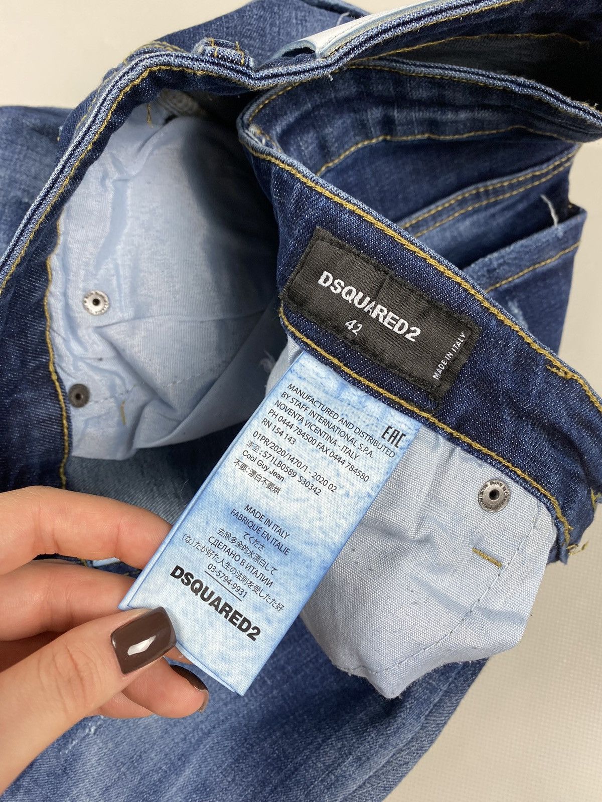 Dsquared2 Dsquared 2 ladies distressed denim jeans size 42 Size 28" / US 6 / IT 42 - 14 Thumbnail