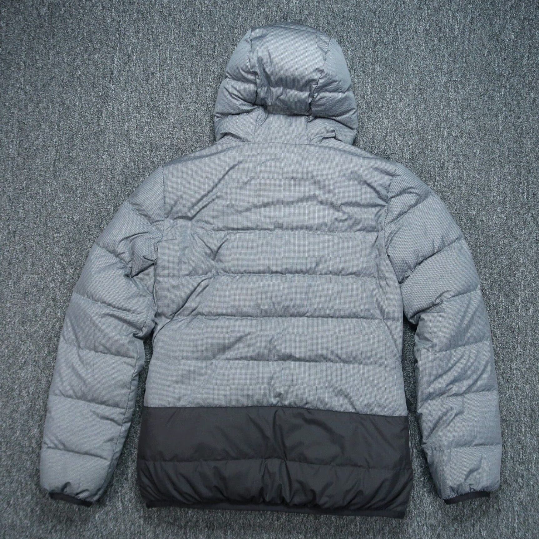 Nike Nike Jacket Womens Medium Gray Black Alliance Reversible Down Full Zip Pockets Size M / US 6-8 / IT 42-44 - 5 Thumbnail