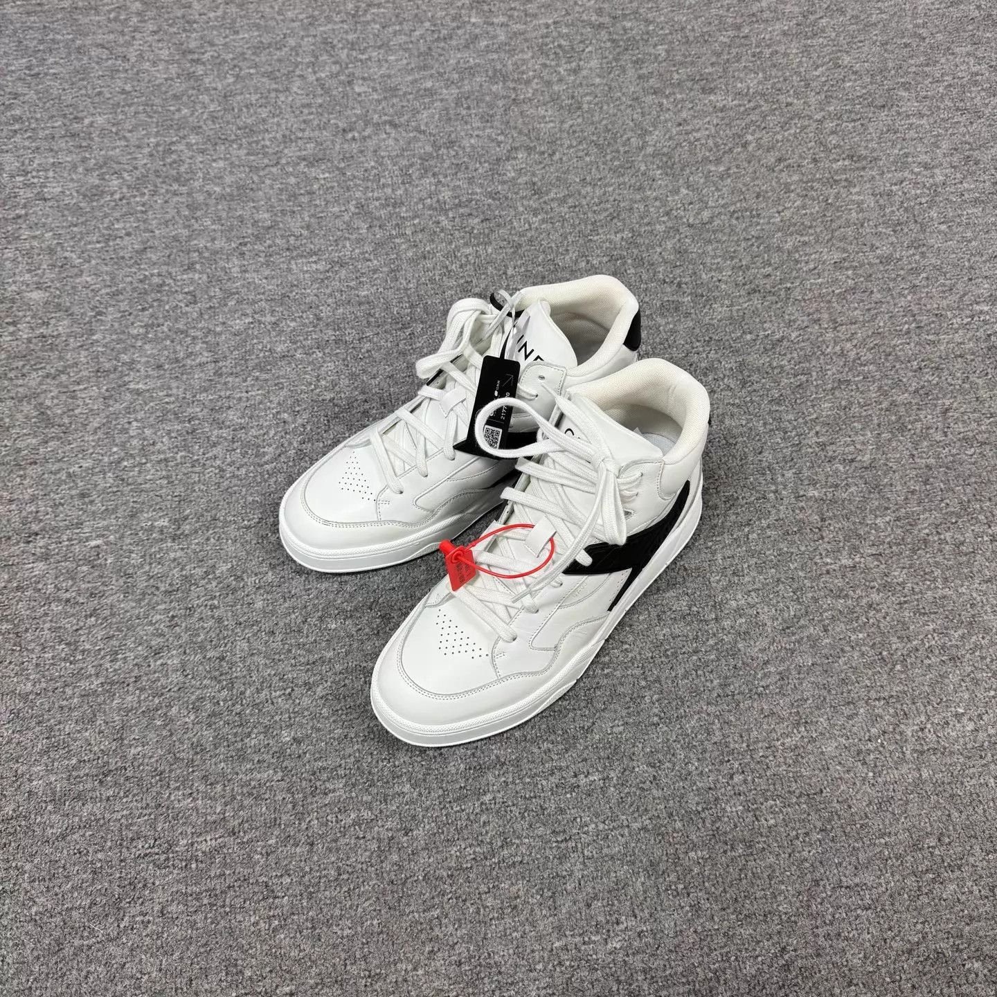Celine Celine black white high-top sneakers 42 worn once Size US 9 / EU 42 - 2 Thumbnail