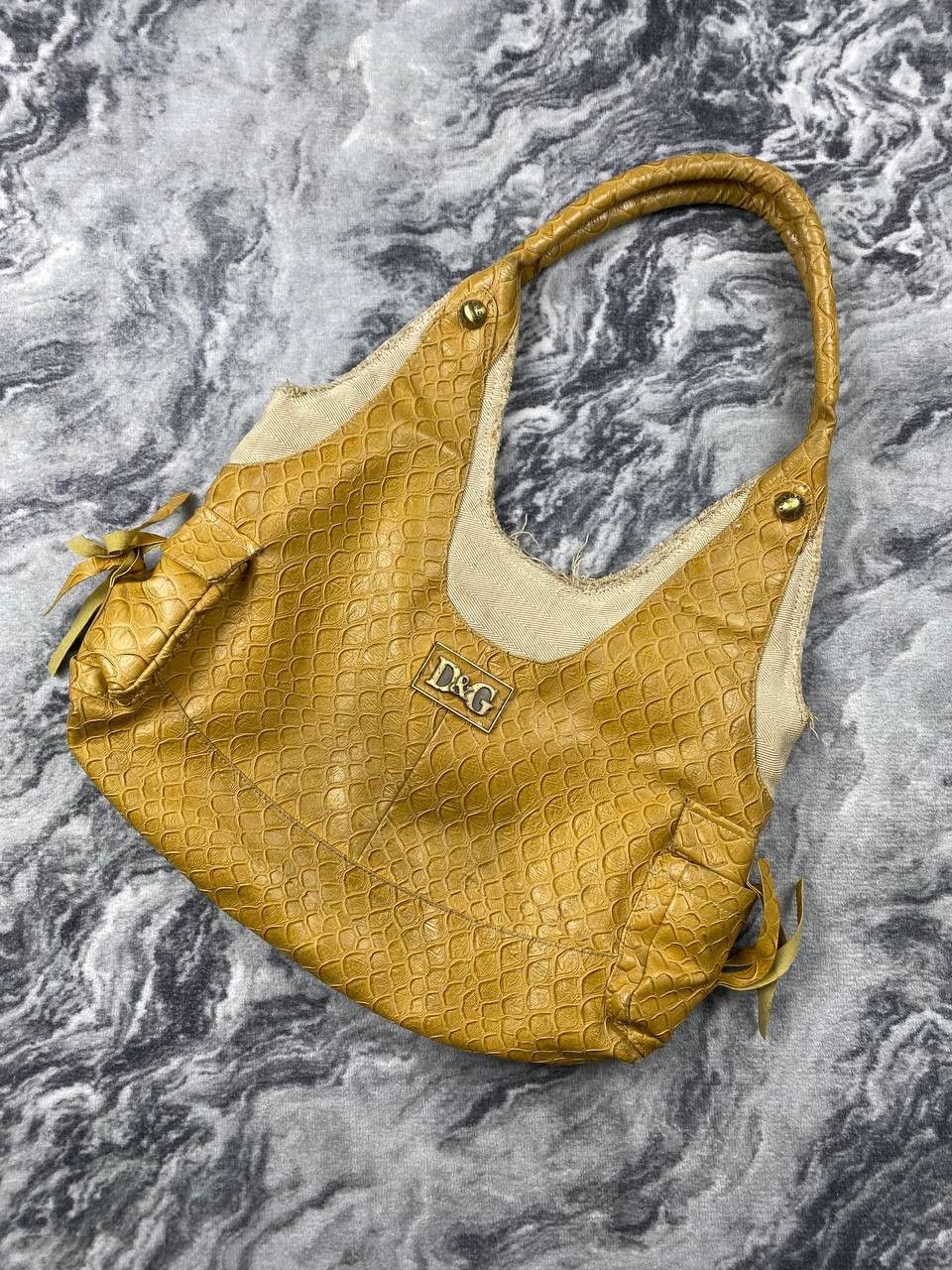 Dolce & Gabbana Vintage Dolce Gabbana Leather Shoulders Bag DG Size ONE SIZE - 1 Thumbnail