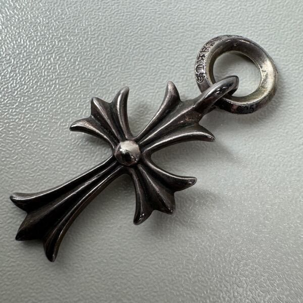 Chrome Hearts Chrome Hearts Tiny CH Cross pendant necklace charm Size ONE SIZE - 2 Thumbnail