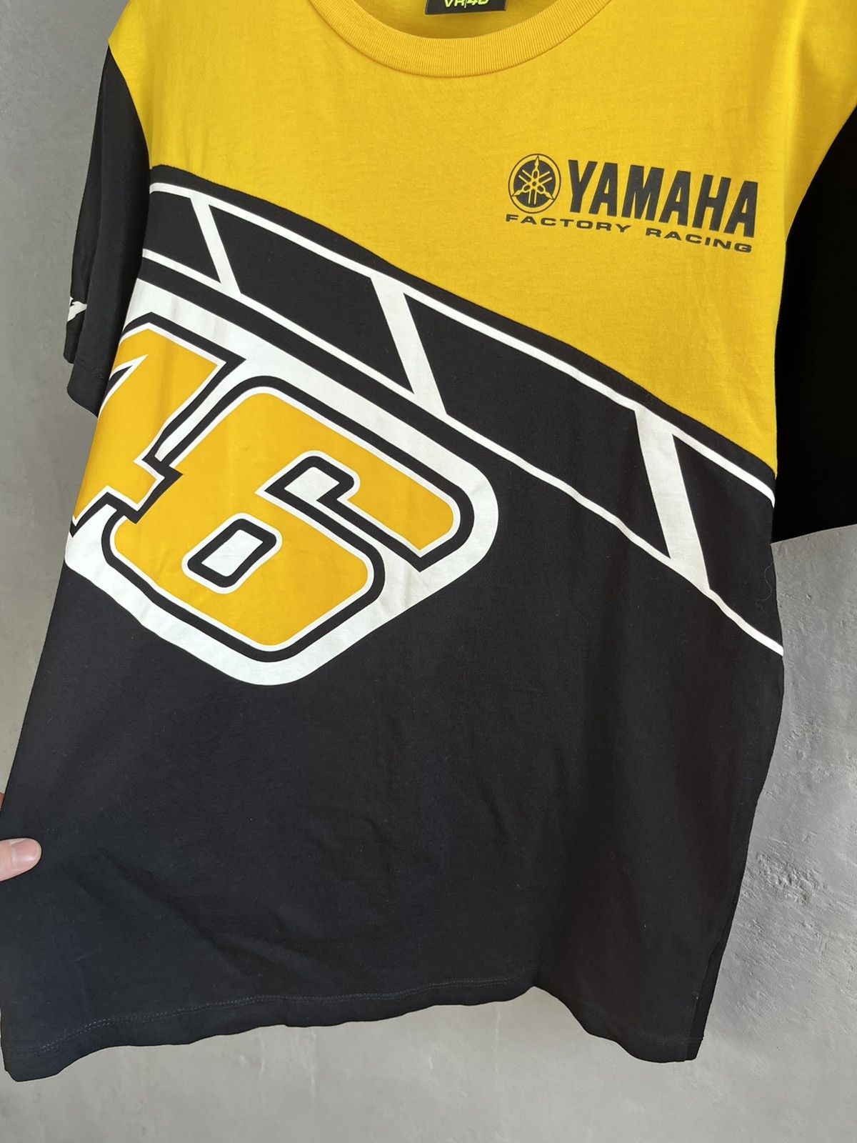 Yamaha Yamaha Vale 46 Y2k Racing Japanese Streetwear Style t-shirt Size US M / EU 48-50 / 2 - 9 Thumbnail