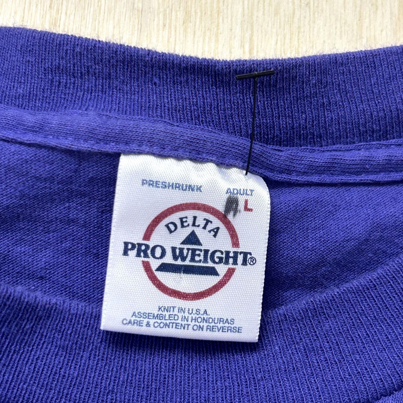 Delta Vintage Delta Pro Weight T-Shirt Mens Large Purple Moose Saloon Ocean City Maryland Bar Tee Size US L / EU 52-54 / 3 - 3 Thumbnail