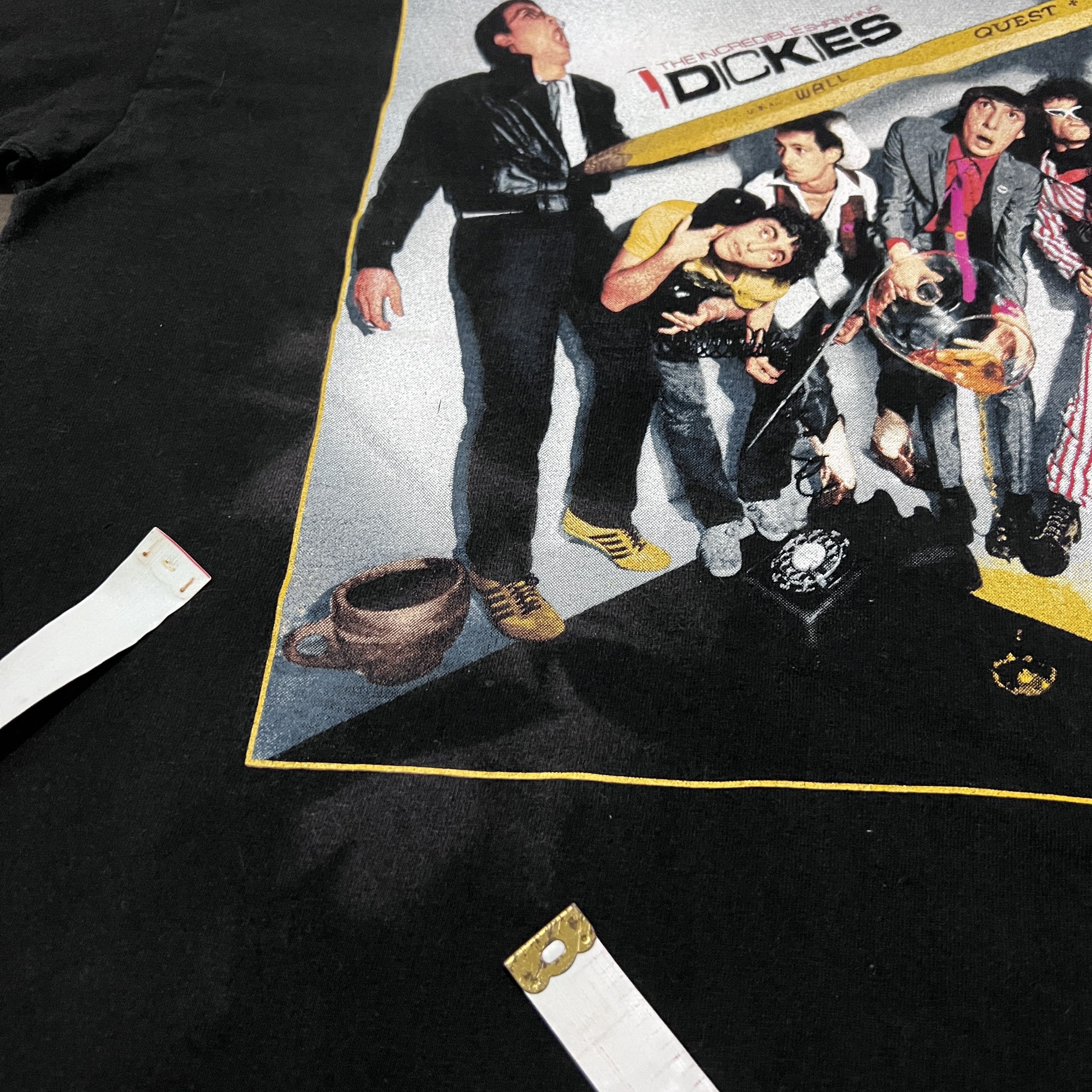 Band Tees × Seditionaries × Vintage Vintage Y2K The Incredible Shrinking Dickies Promo Tee Size US M / EU 48-50 / 2 - 4 Thumbnail