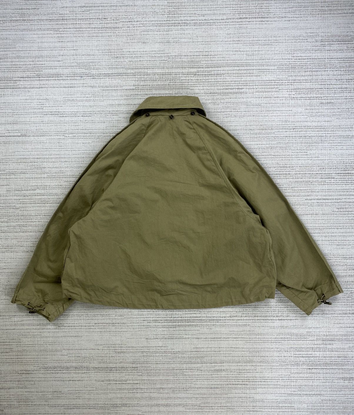 Japanese Brand × Vintage × Zara Vintage ZARA Olive Green Military Style Baggy Jacket Size US M / EU 48-50 / 2 - 2 Thumbnail