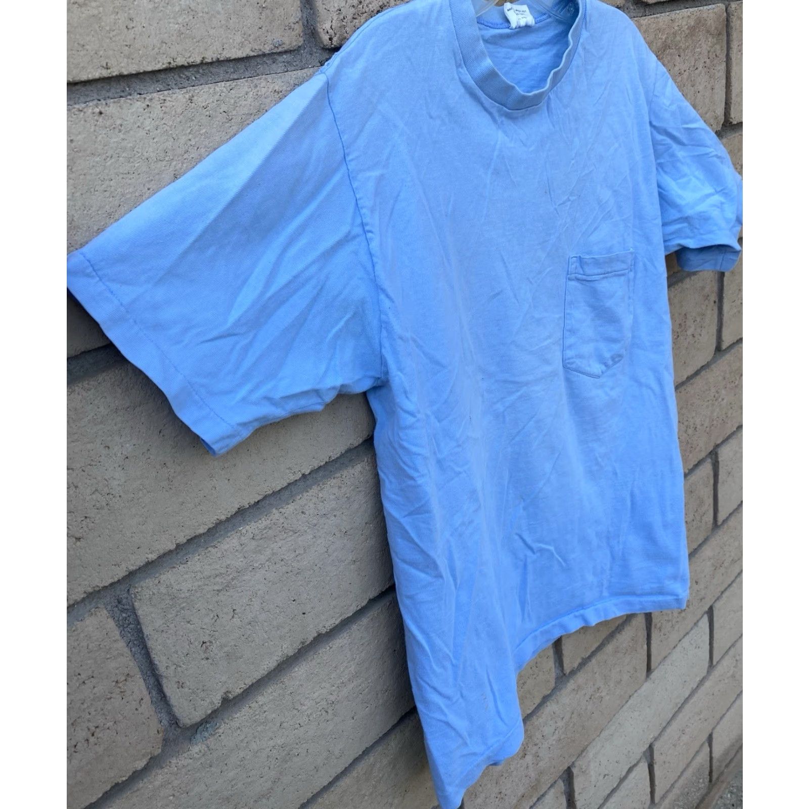 Vintage VINTAGE Royal Klad T-Shirt Pocket Tee Blue Cotton Short Sleeve L Mens Distressed Fade Holes Stain Stamp RN 5986 Size US L / EU 52-54 / 3 - 3 Thumbnail