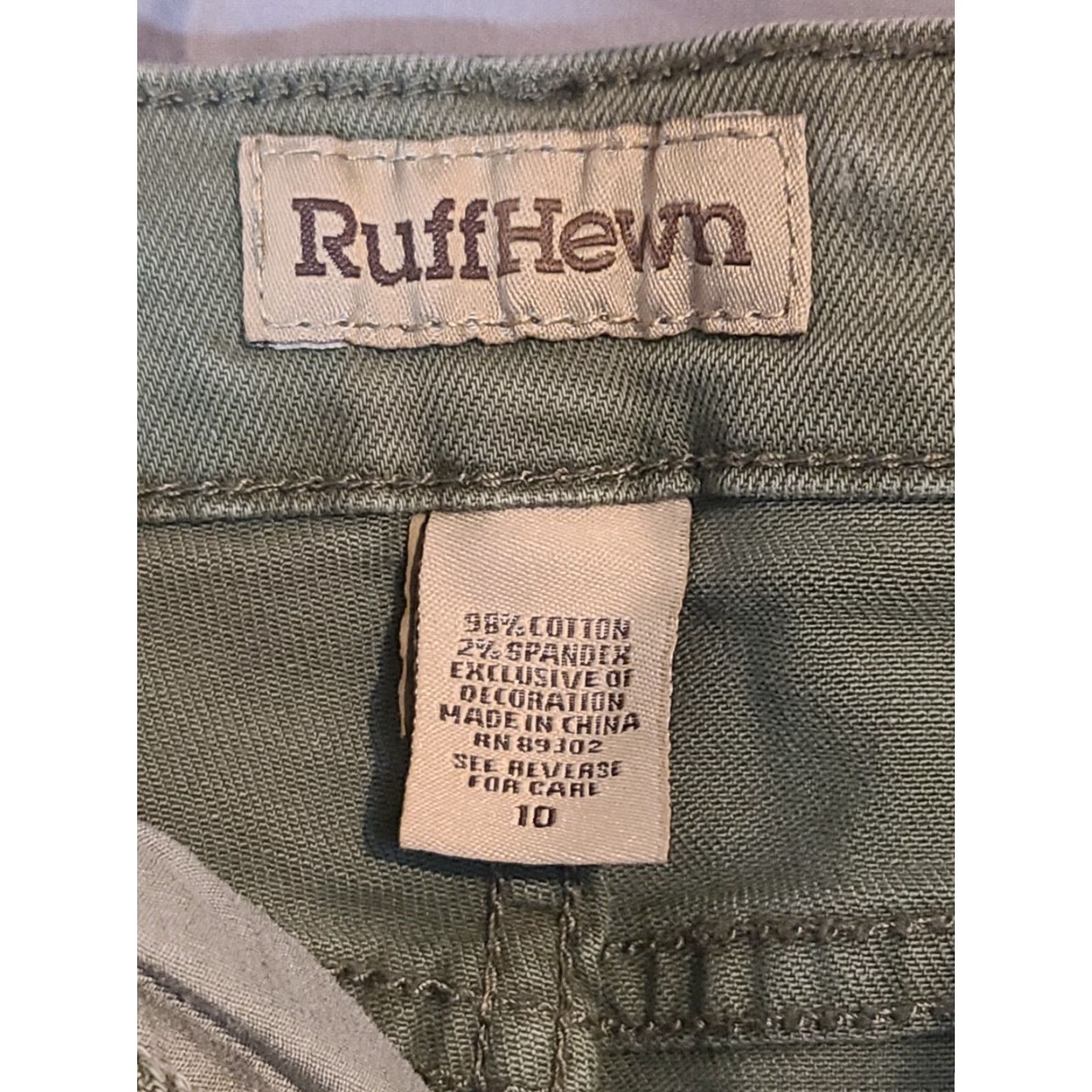 Denime VINTAGE Ruff Hewn Womens Green Denim Jean Shorts 10 Casual Cut-Off 100% Cotton Denim Zip Front Machine Washable Womens Shorts Size 32" / US 10 / IT 46 - 7 Thumbnail