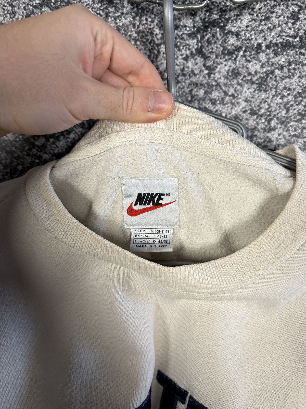 Nike Nike Vintage 90s Crewneck Sweatshirt Big Logo Pullover Sz M Size US M / EU 48-50 / 2 - 7 Thumbnail