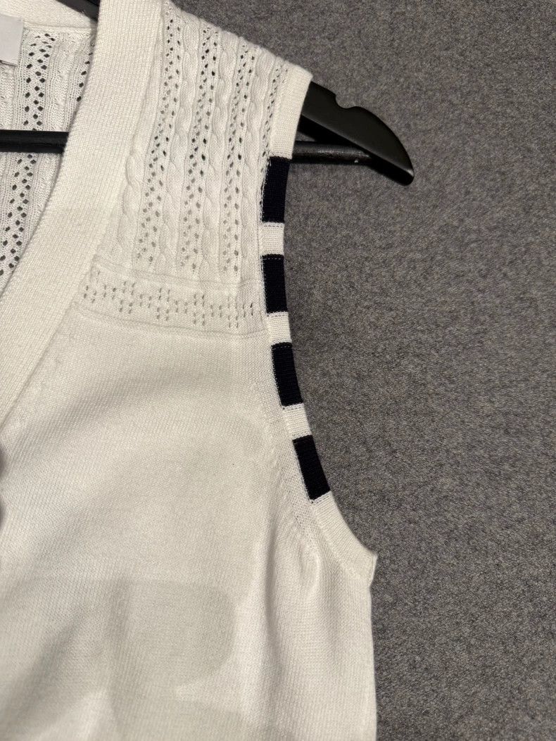 Thom Browne Thom Browne Rare white vest 2503-Nextarrow Size XS / US 0-2 / IT 36-38 - 5 Thumbnail