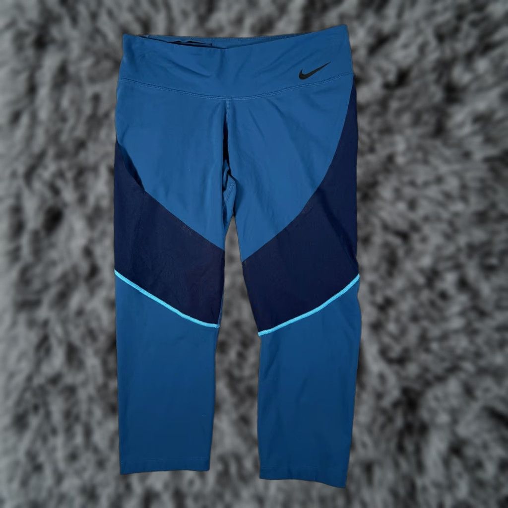 Nike Nike Leggings Womens L Blue Dri-FIT Capri Cropped 874721-457 Womens Size 36" / US 14 / IT 50 - 1 Thumbnail