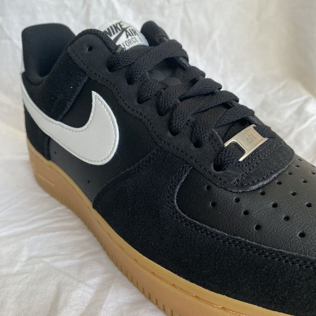 Nike Nike Air Force 1 Size US 8 / EU 41 - 7 Thumbnail