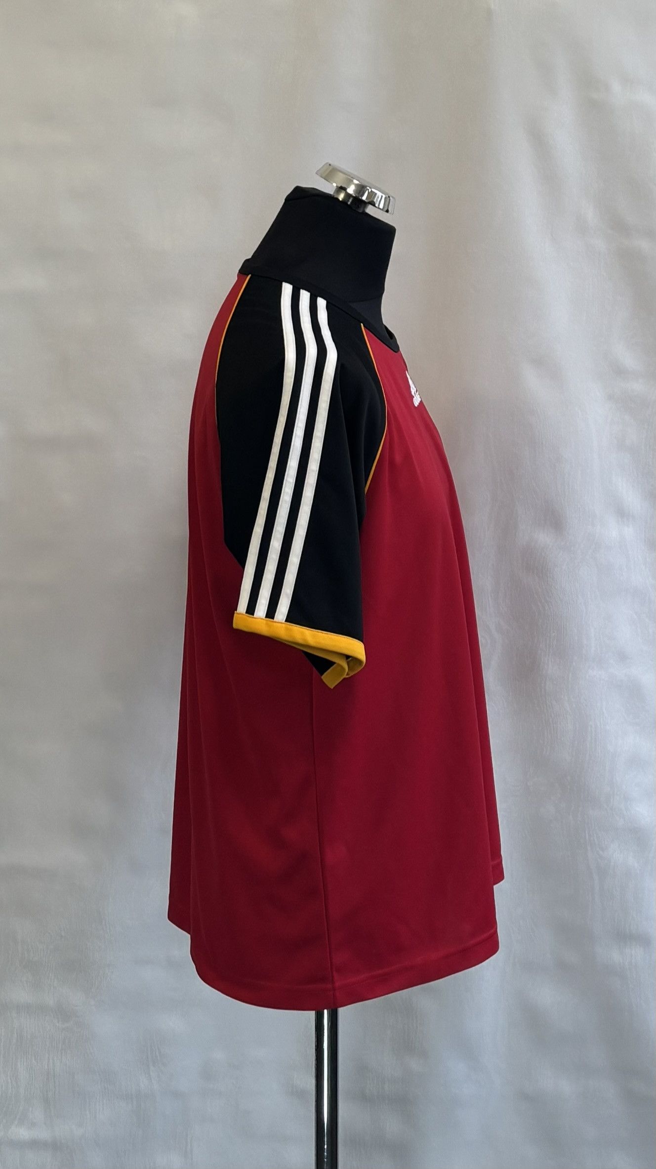 Adidas Germany 2006 Adidas Football Jersey Size L Size US L / EU 52-54 / 3 - 4 Thumbnail