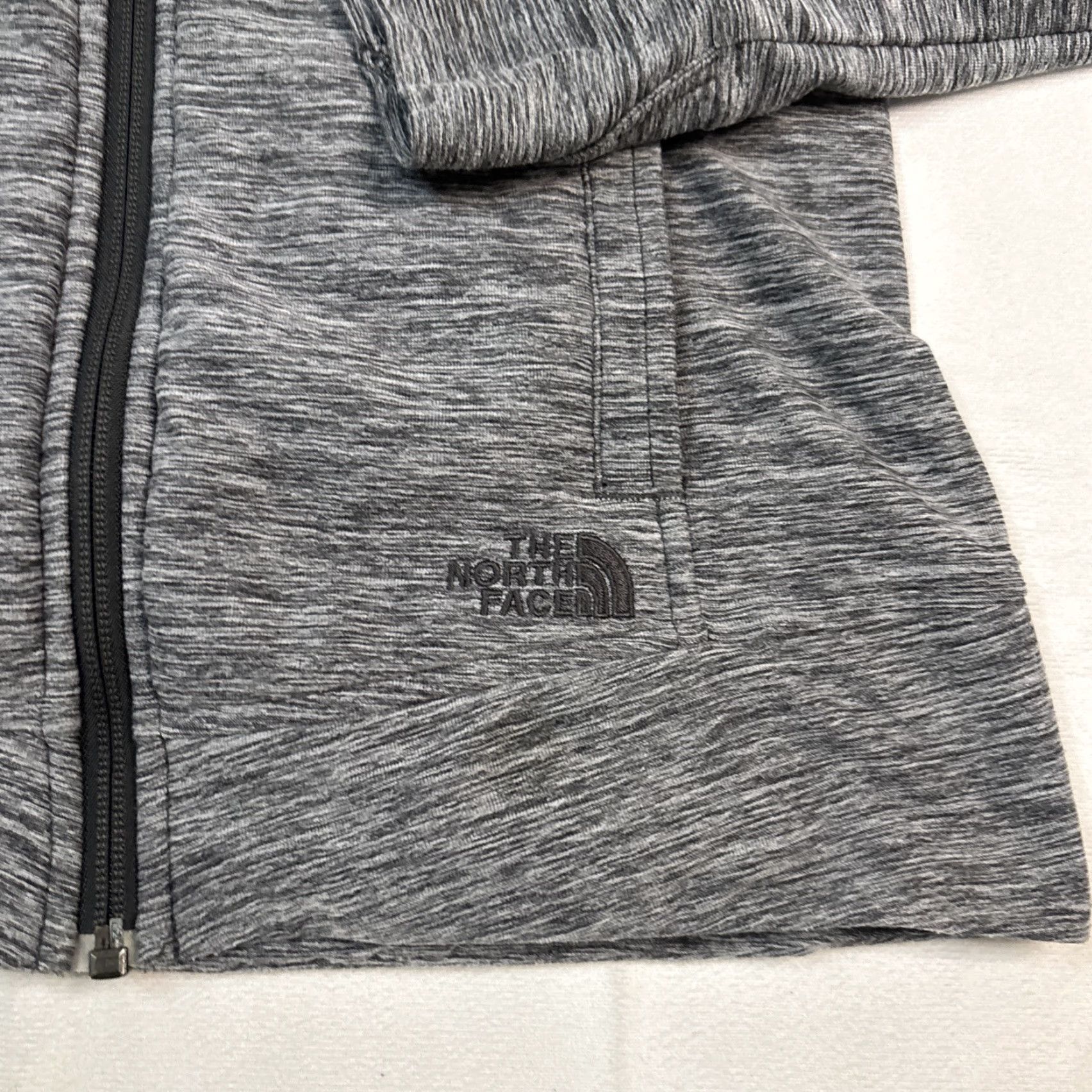 The North Face The North Face Soft Stretch Full Zip Insulated Jacket Womens Small Grey Black Size S / US 4 / IT 40 - 2 Thumbnail