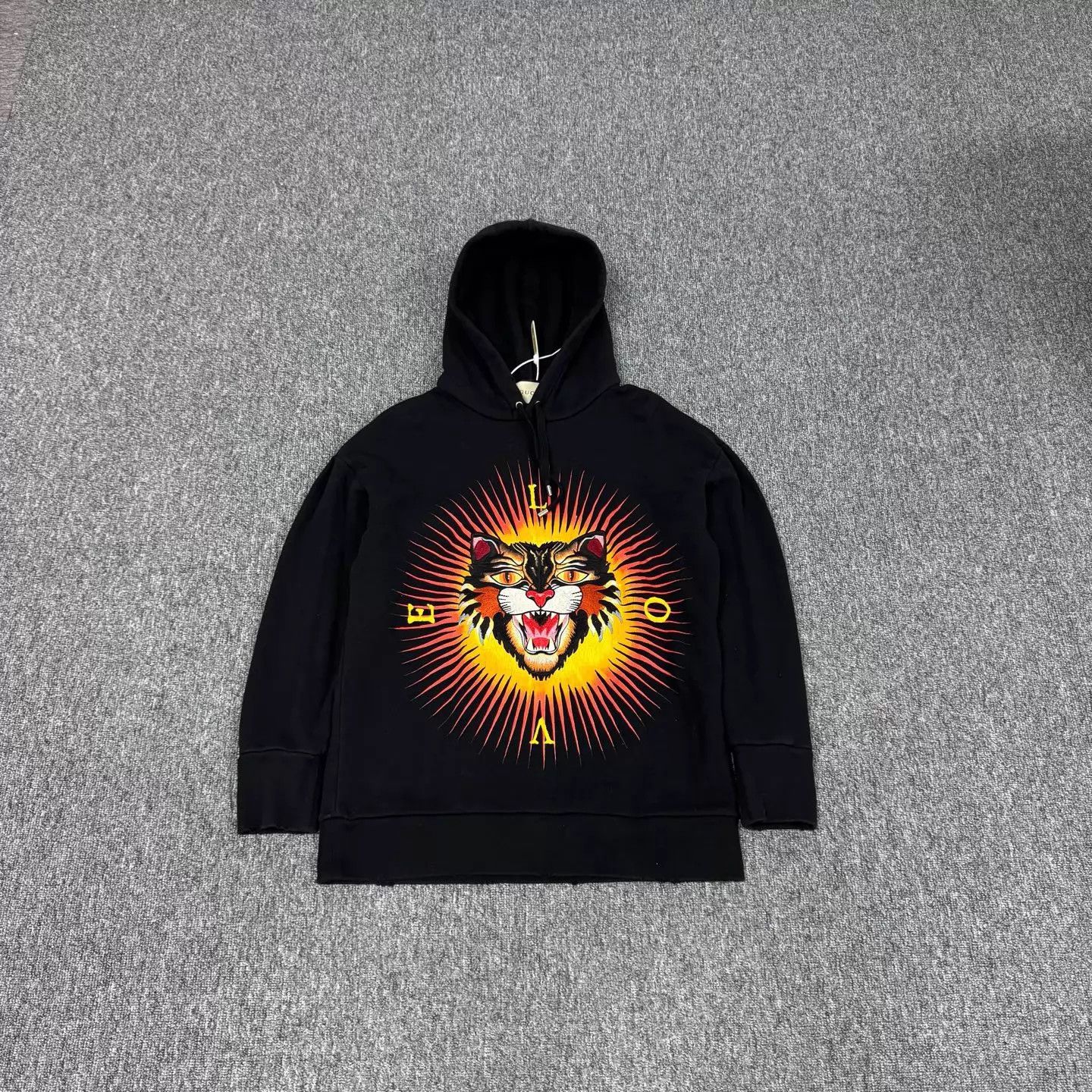 Gucci Gucci Tiger Head Print Hoodie XS 99 New Size US XS / EU 42 / 0 - 1 Thumbnail