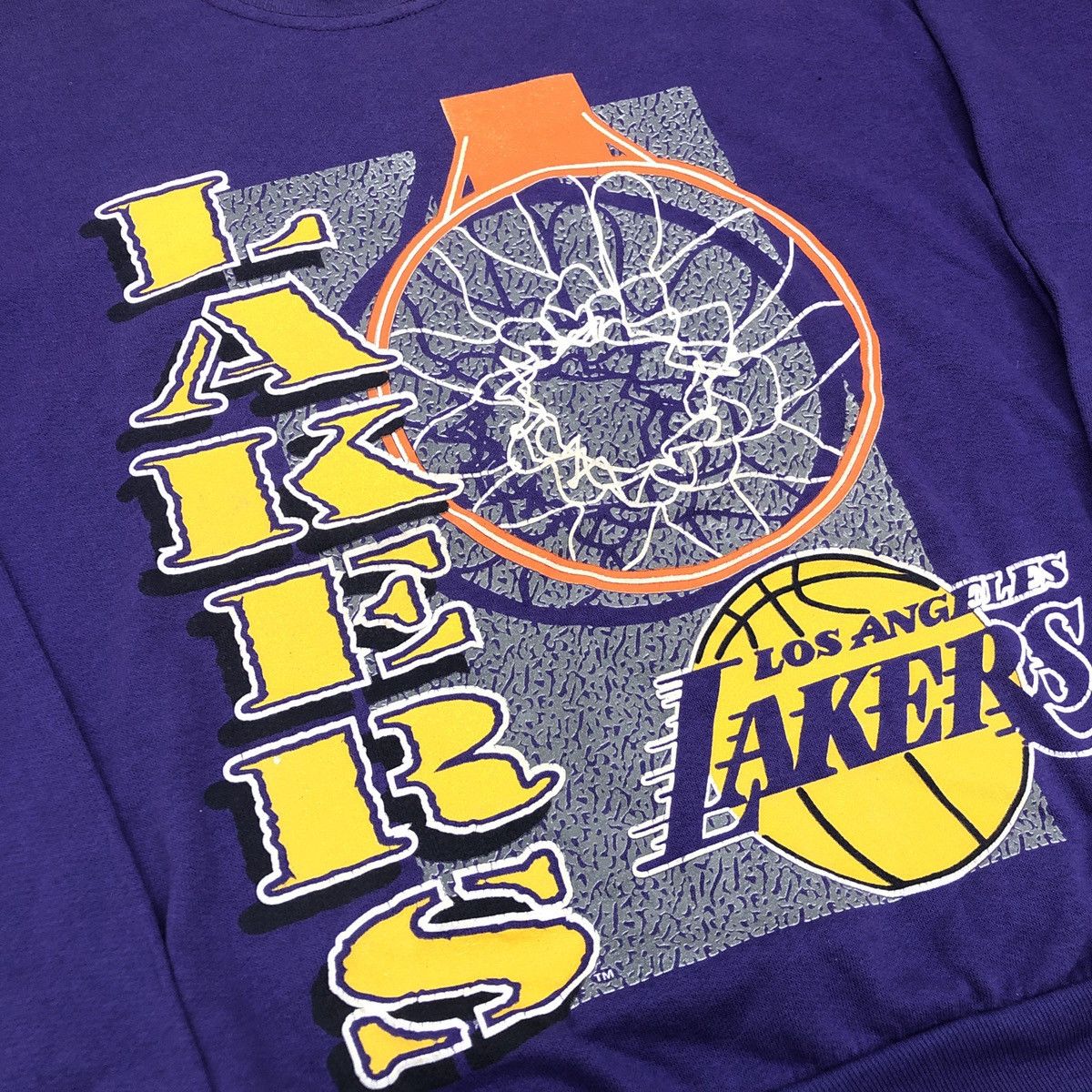 NBA × Vintage Vintage 90s Lakers official NBA sweatshirt Size US L / EU 52-54 / 3 - 2 Thumbnail