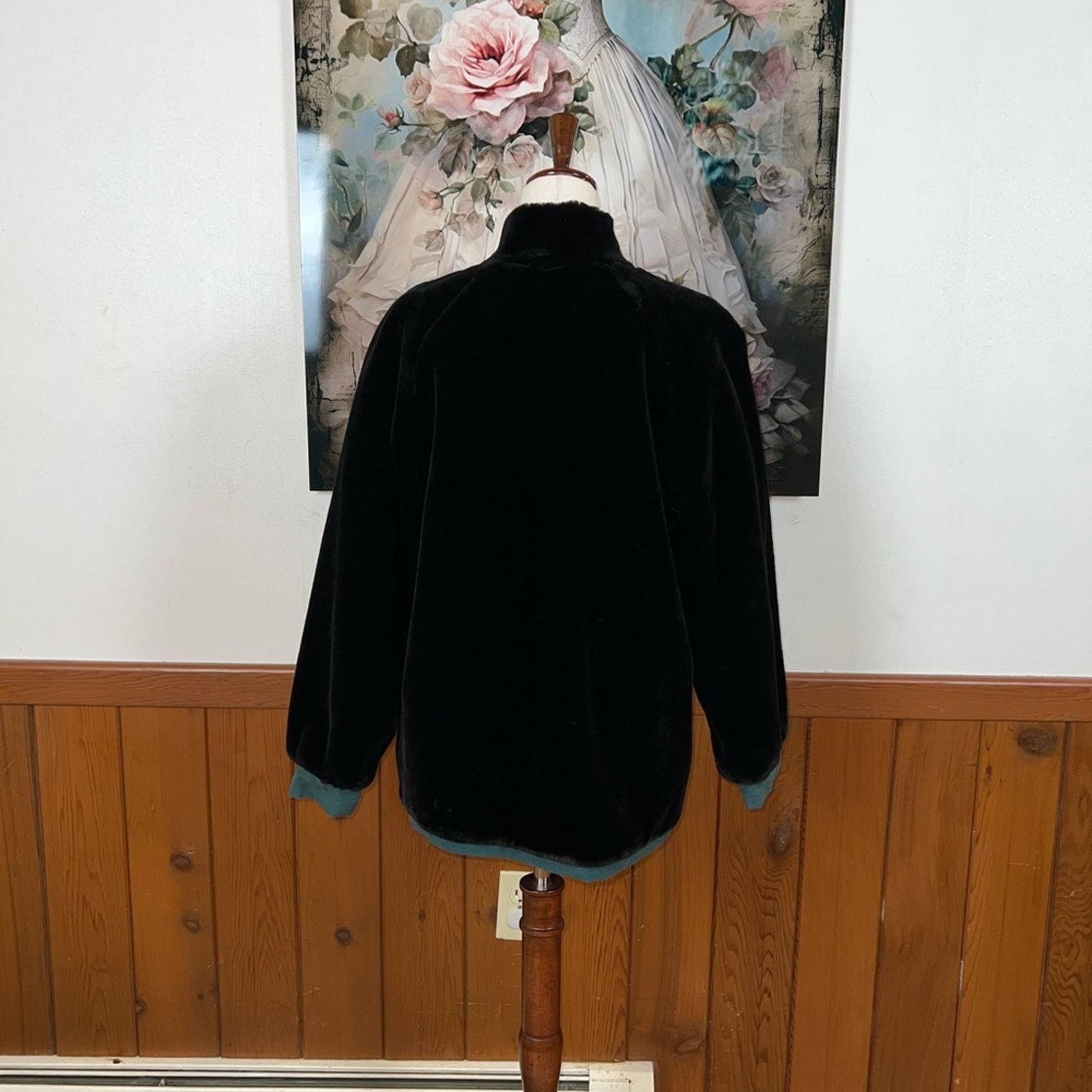 Vintage Fabulous Vintage 90s Monterey Fashions Faux Fur Coat! Size L / US 10 / IT 46 - 5 Thumbnail