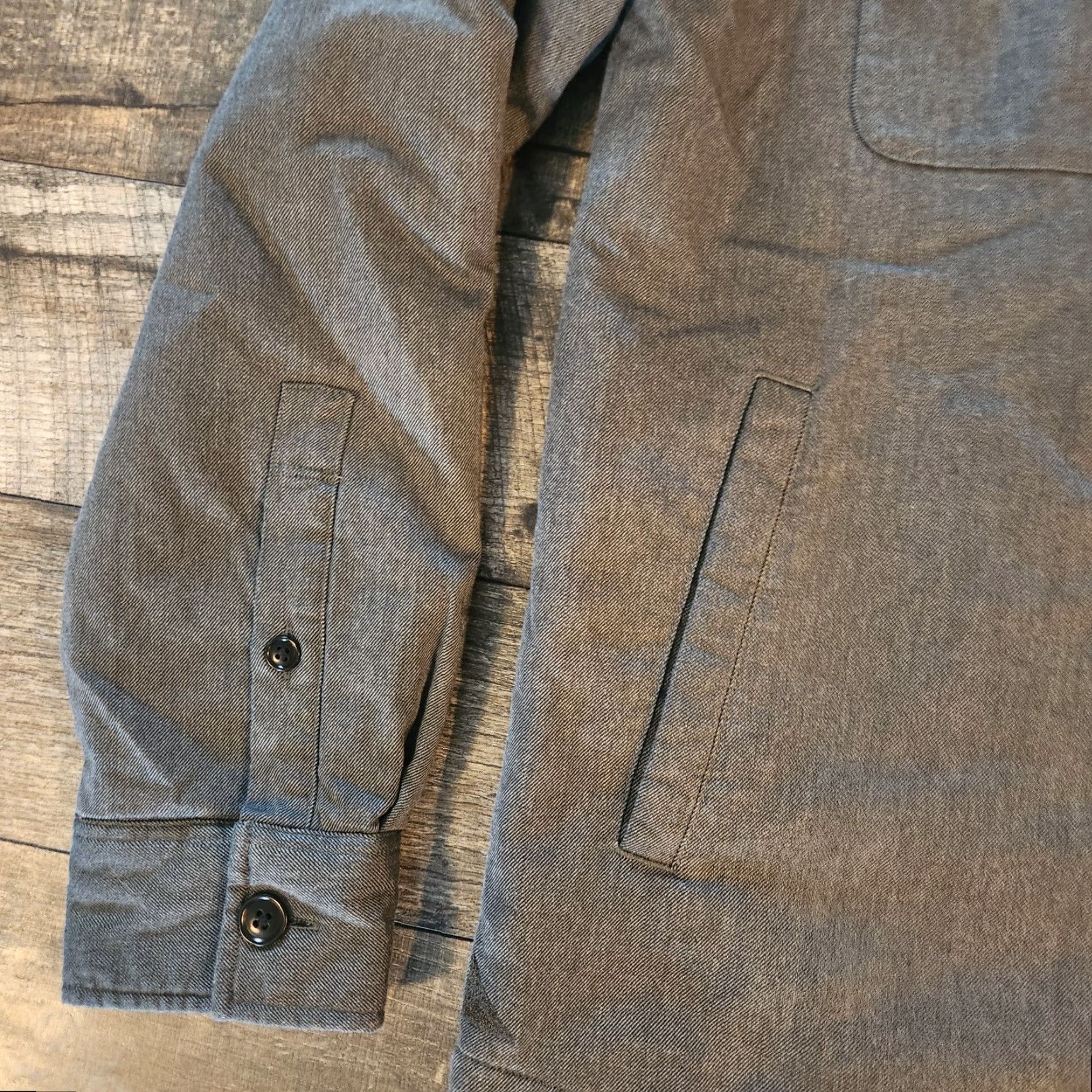 UNTUCKit UNTUCKit Shacket Shirt Jacket Mens Medium Gray Flannel Line Heavyweight Button-Up Lined Ziraldo Size US M / EU 48-50 / 2 - 7 Thumbnail