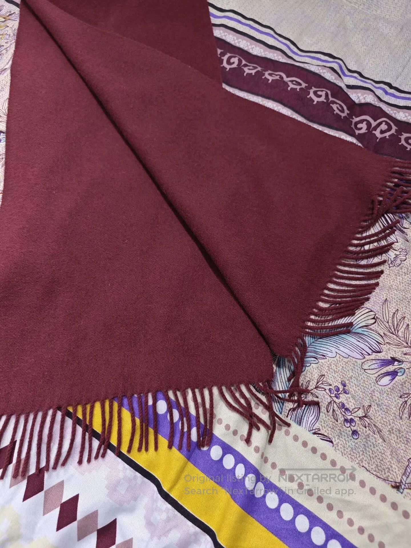 Japanese Brand Brian Weisz Cashmere Scarf in Burgundy. Size ONE SIZE - 4 Thumbnail