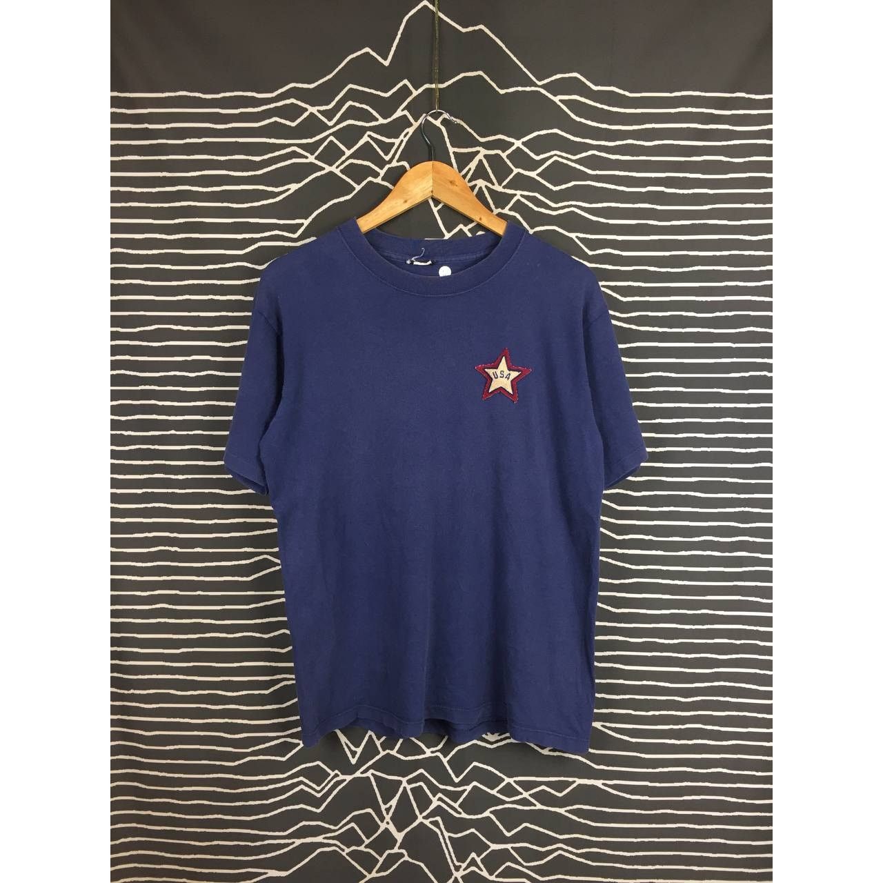 Vintage Vtg USA Star Patch T-Shirt 90s Varsity Aesthetic Tee Size US L / EU 52-54 / 3 - 2 Thumbnail