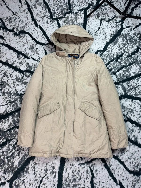 Other Beige Woolrich winter parka jacket with M logo Size M / US 6-8 / IT 42-44 - 1 Thumbnail