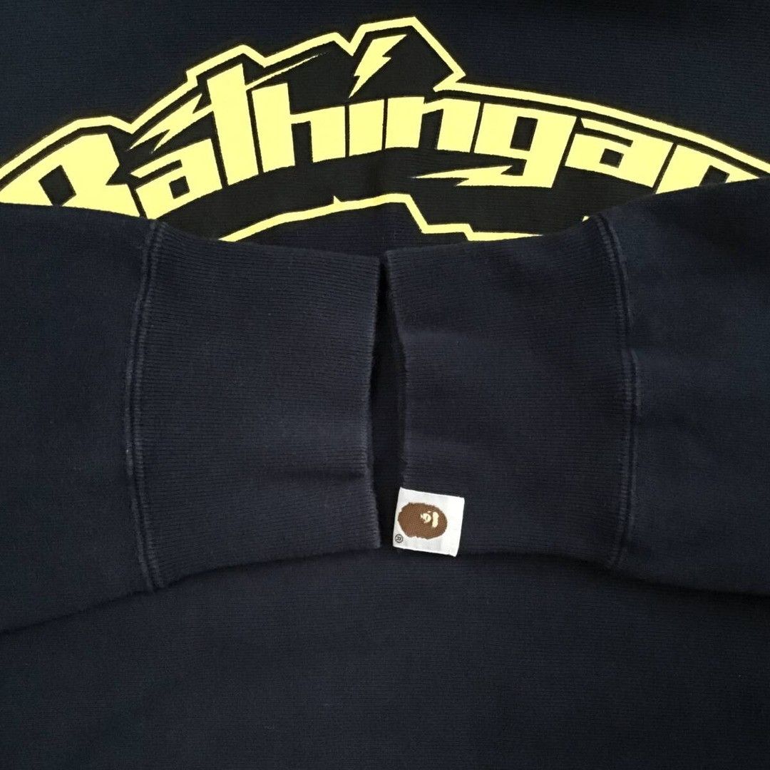 Bape 🔥Vintage🔥 BAPE logo pullover hoodie a bathing ape NIGO Size US M / EU 48-50 / 2 - 7 Thumbnail
