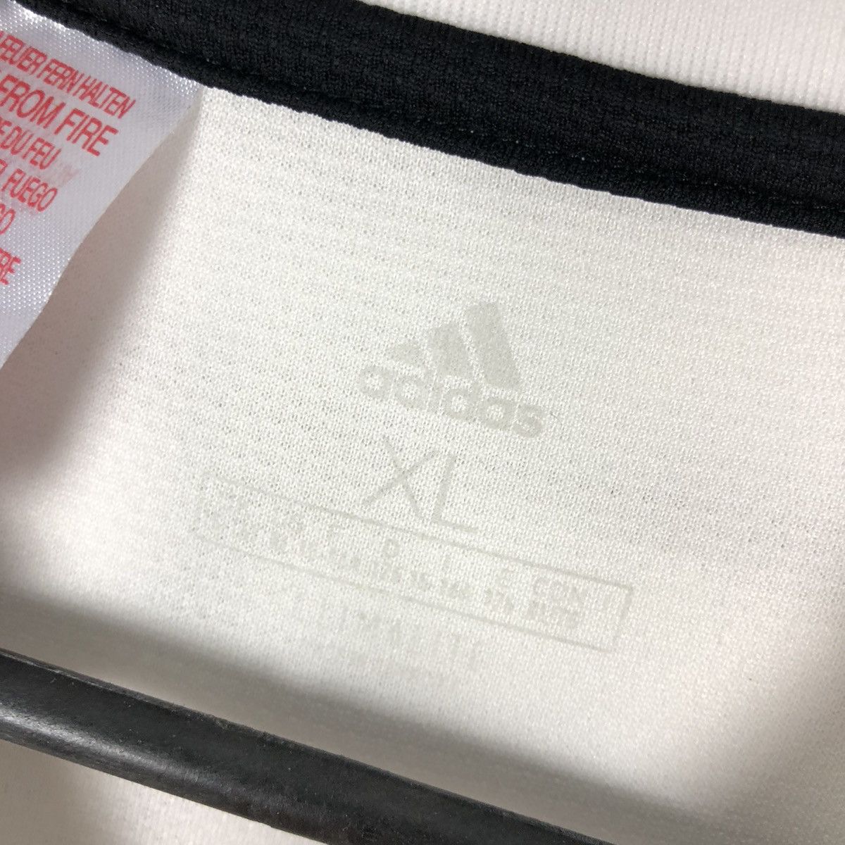 Adidas Real Madrid 2018 2019 home soccer jersey Size US S / EU 44-46 / 1 - 5 Thumbnail