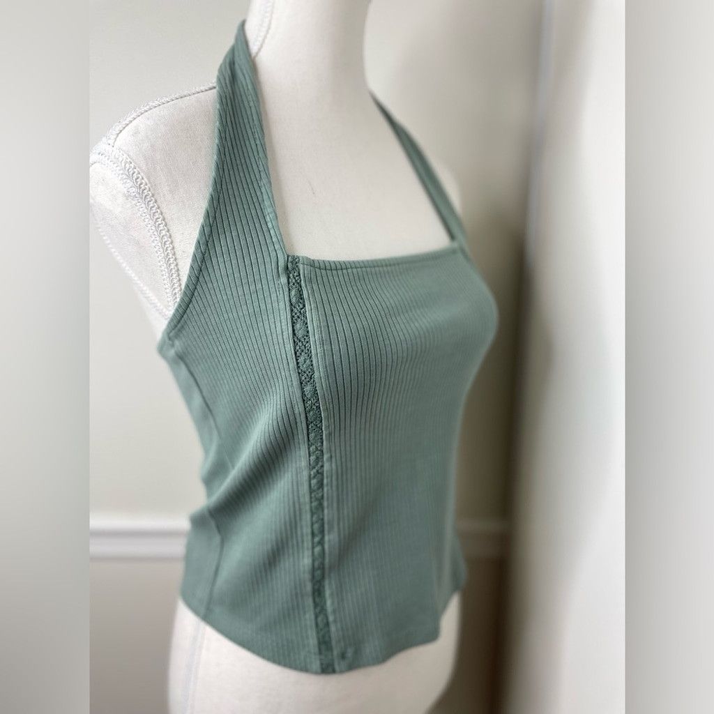 American Eagle Outfitters NWT American Eagle Lace Halter Tank Top M Size M / US 6-8 / IT 42-44 - 8 Thumbnail