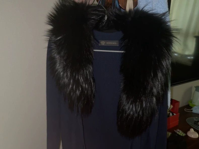 Other Versace A long sweater with a fur collar Size L / US 10 / IT 46 - 2 Thumbnail