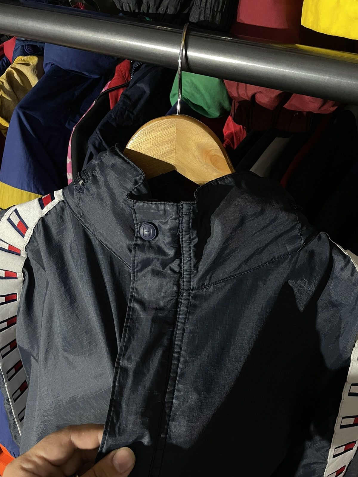 Tommy Hilfiger × Vintage Jacket Tommy Hilfiger Band 90’s Vintage Size US L / EU 52-54 / 3 - 8 Thumbnail