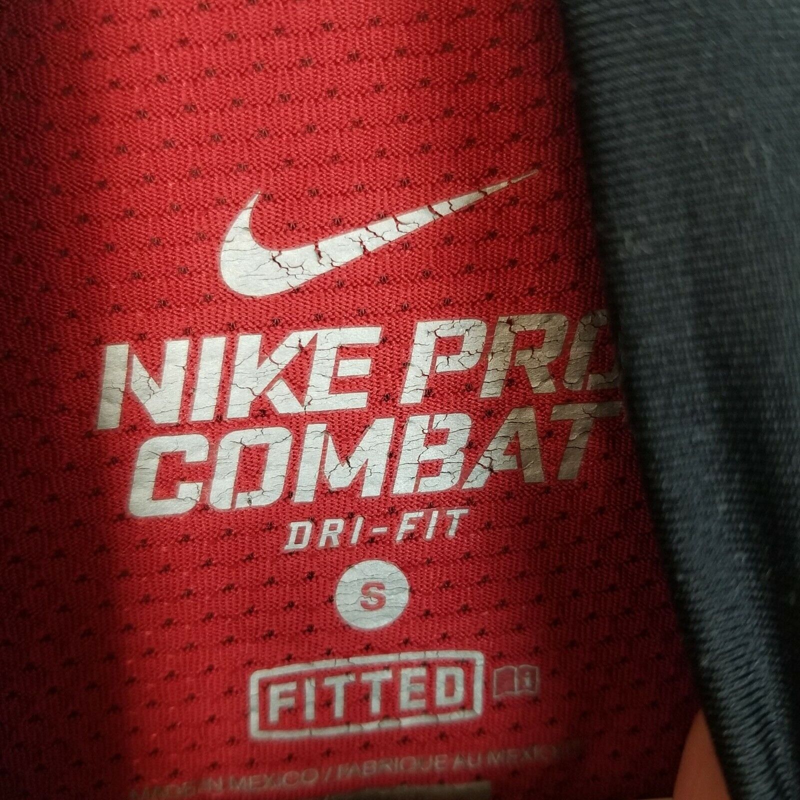 Nike Nike Pro Combat Mens Fitted Athletic Top S Dri-Fit Stretch Size US S / EU 44-46 / 1 - 8 Thumbnail