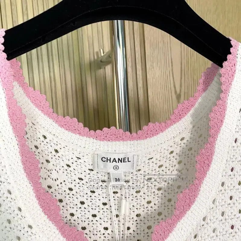 Chanel Chanel Summer White Cotton Vest with Pink Trim . Size S / US 4 / IT 40 - 7 Thumbnail