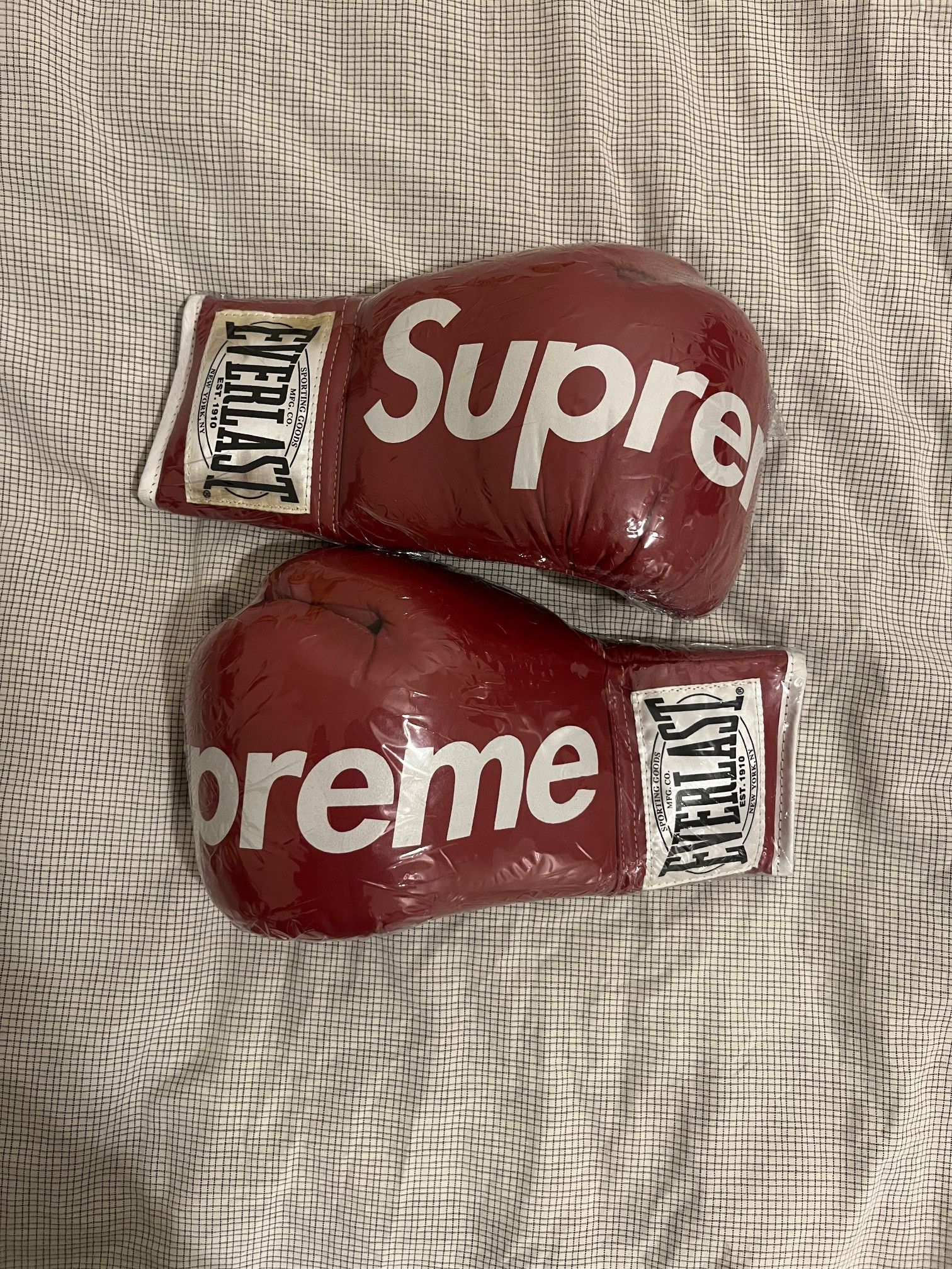 Supreme Supreme x Everlast Boxing Gloves 2008 Size ONE SIZE - 2 Thumbnail