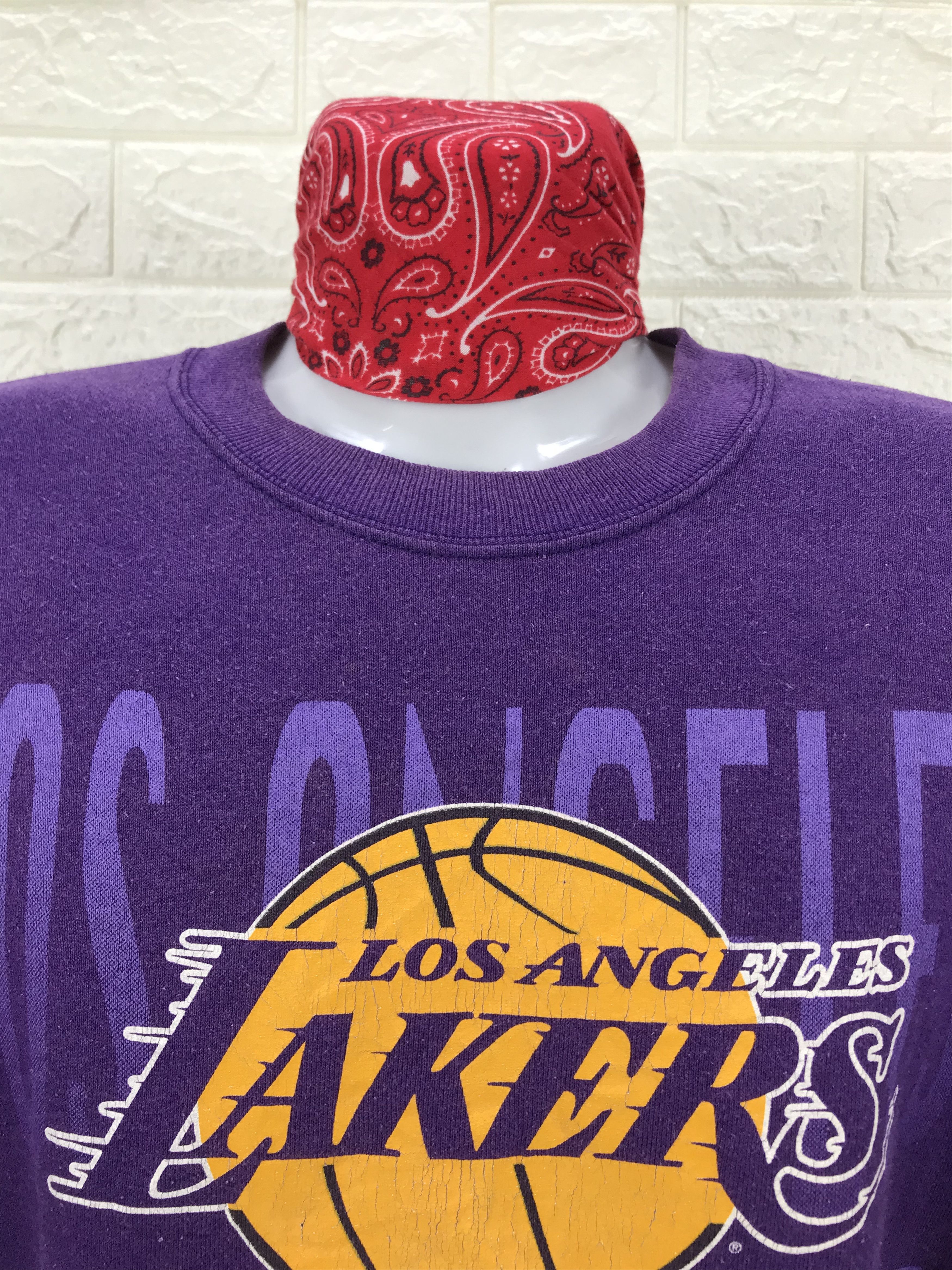 Fruit Of The Loom Vintage L.A. Lakers x Fruit Of The Loom Sweatshirt Size US M / EU 48-50 / 2 - 5 Thumbnail
