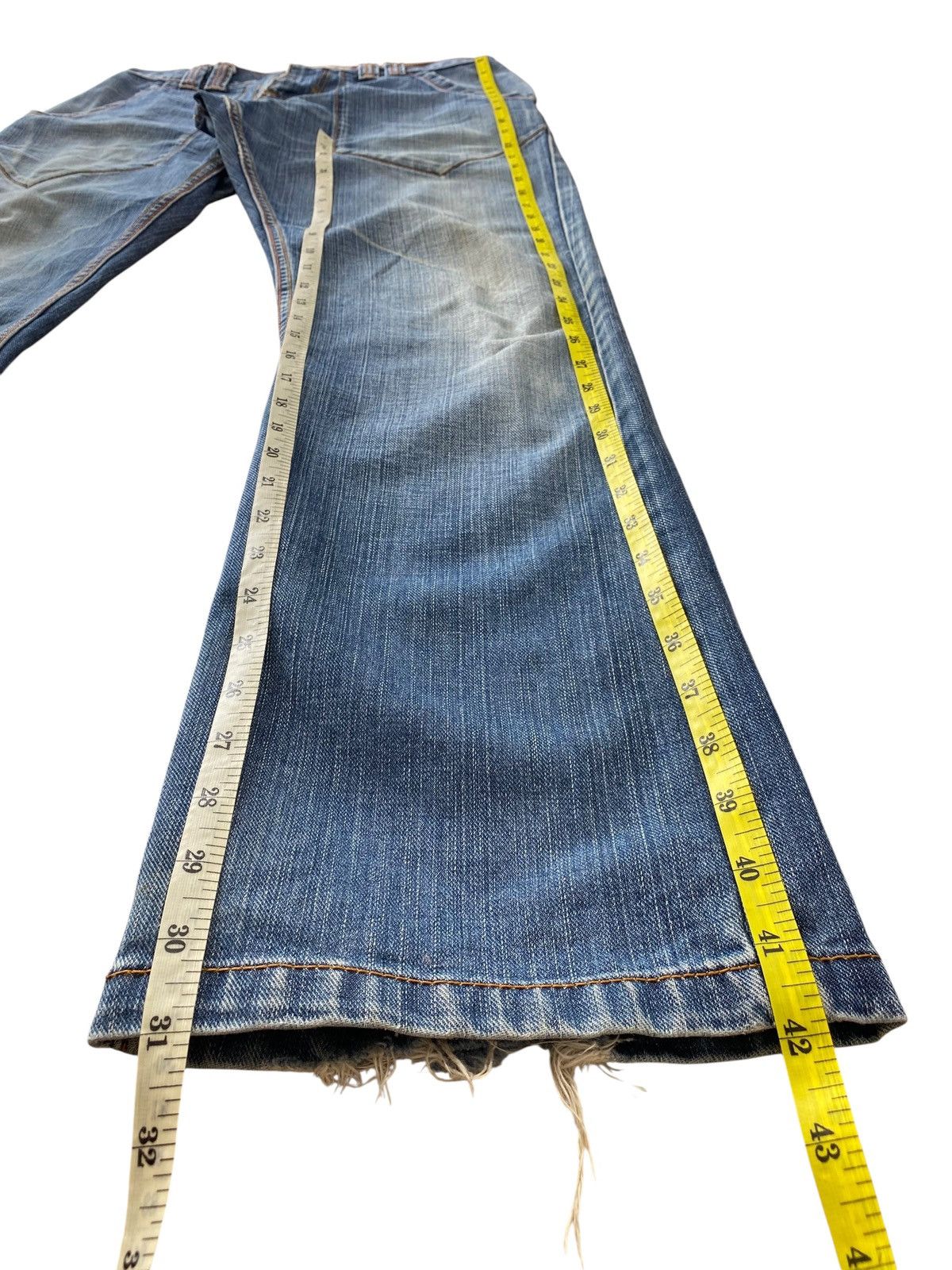 Quiksilver Quick Silver Brand Faded Wash Style Distrees Jeans Size US 32 / EU 48 - 10 Thumbnail