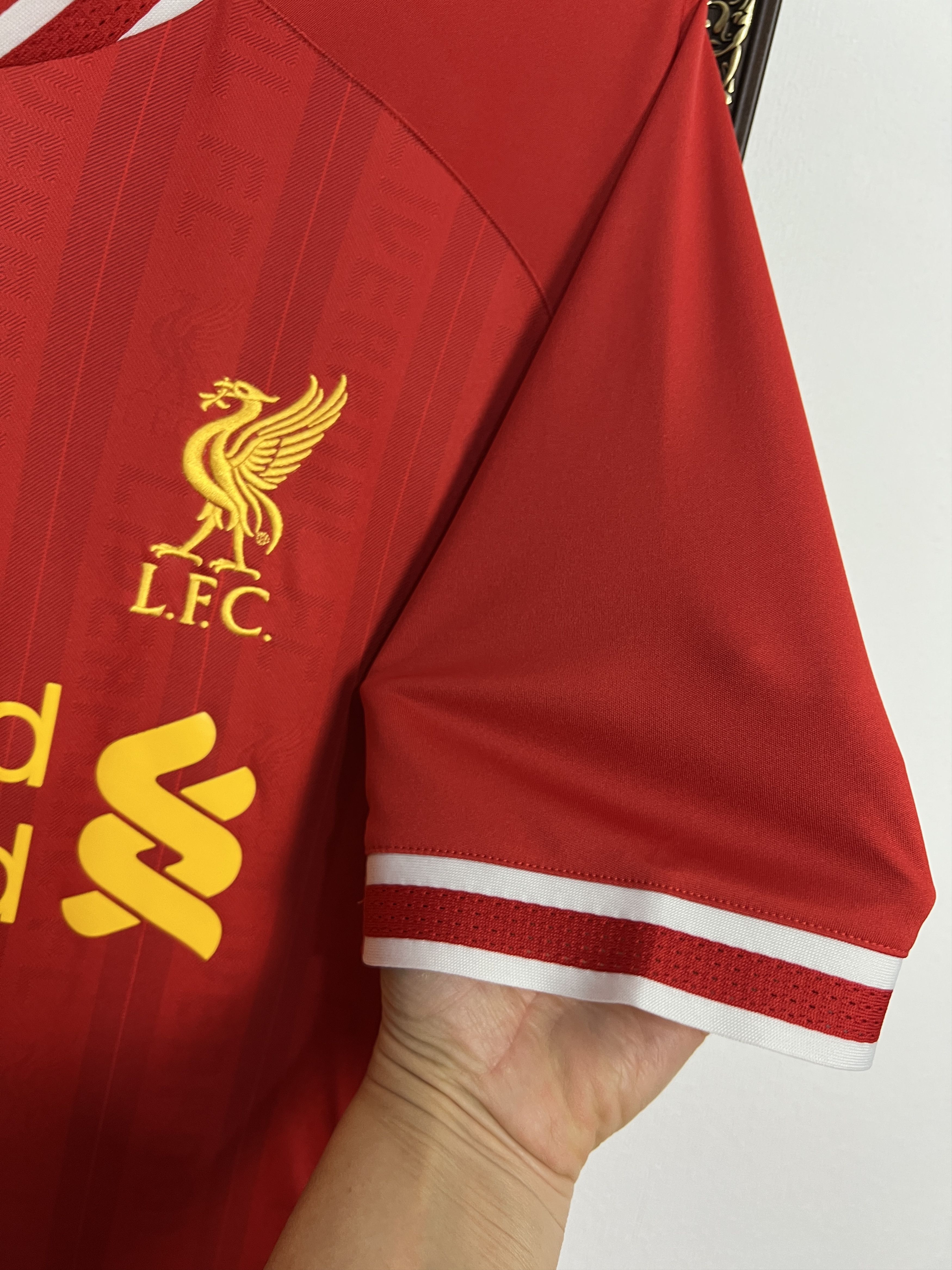 Warrior Liverpool football shirt 2013 Soccer Warrior Jersey Trikot Size US XL / EU 56 / 4 - 4 Thumbnail