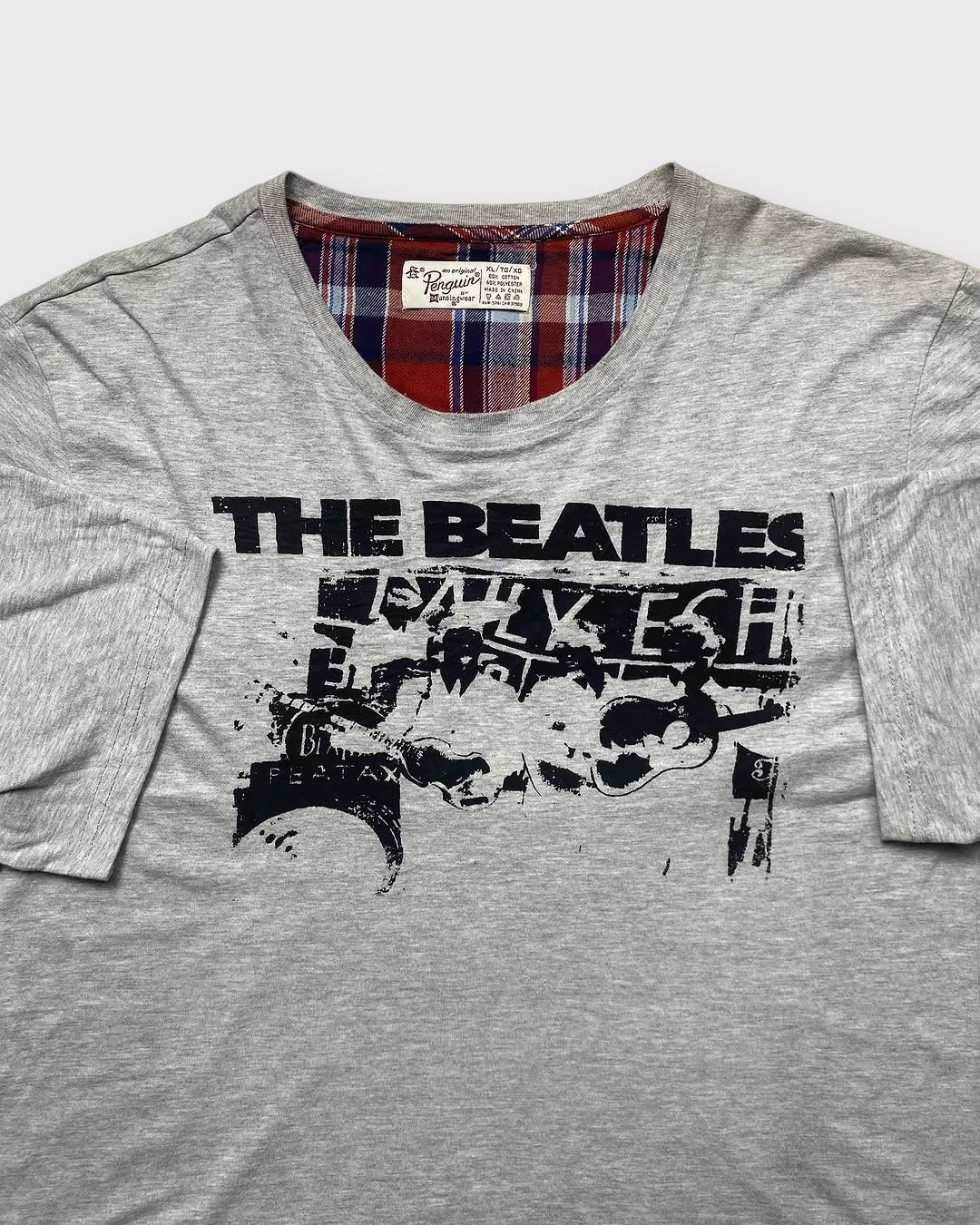 Band Tees The Beatles Vintage Penguin by Munsingwear Size US XL / EU 56 / 4 - 1 Thumbnail