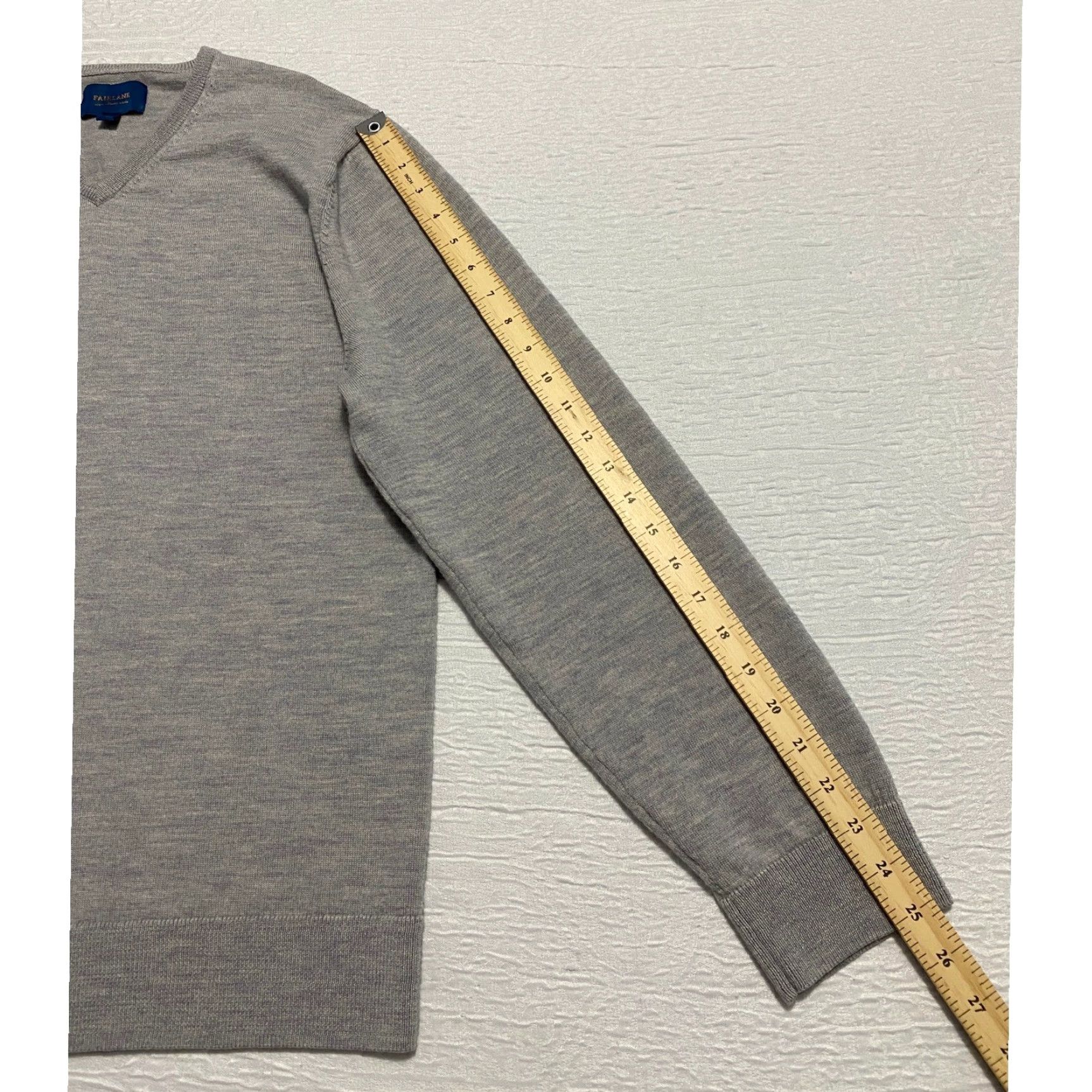 Vintage Fairlane Merino Wool Sweater Mens XXL Gray V-Neck Pullover Knit Shortened? Size US XXL / EU 58 / 5 - 8 Thumbnail