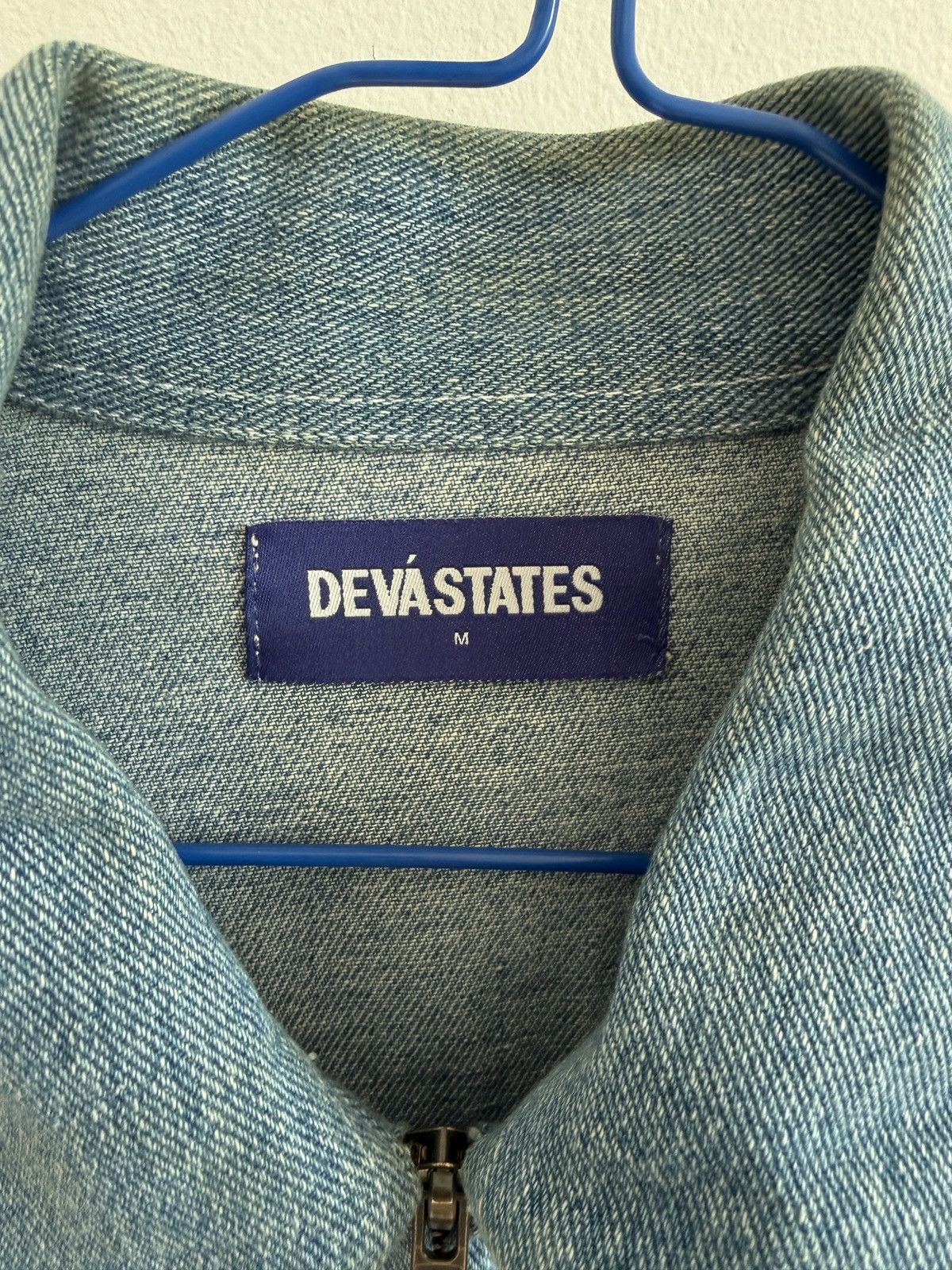 DEVA STATES DEVA STATES Graphic Disposal Facilities Size US M / EU 48-50 / 2 - 2 Thumbnail