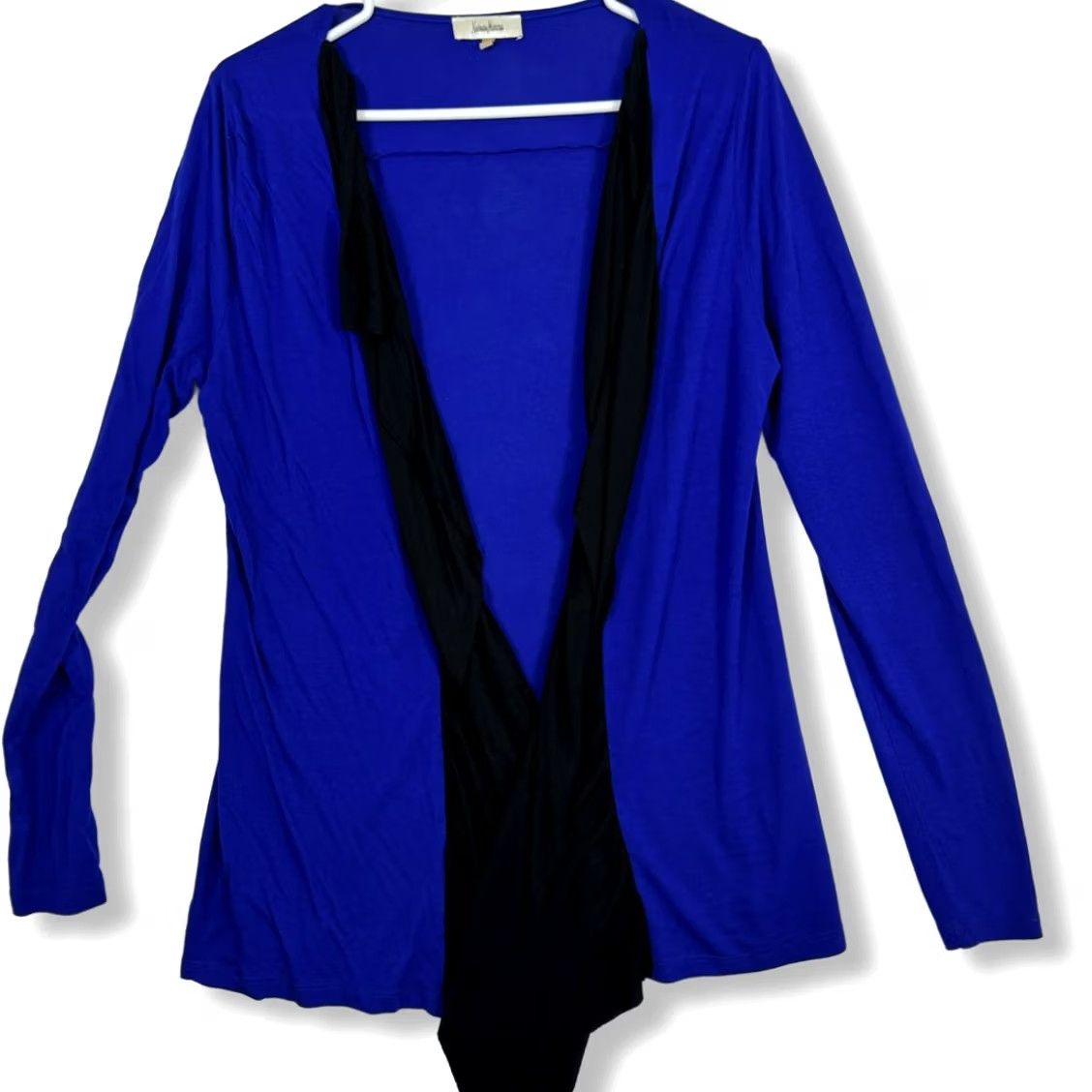 Neiman Marcus Neiman Marcus Women's Medium Blue Long Sleeve Cardigan Sweater 100% Viscose Size M / US 6-8 / IT 42-44 - 2 Thumbnail