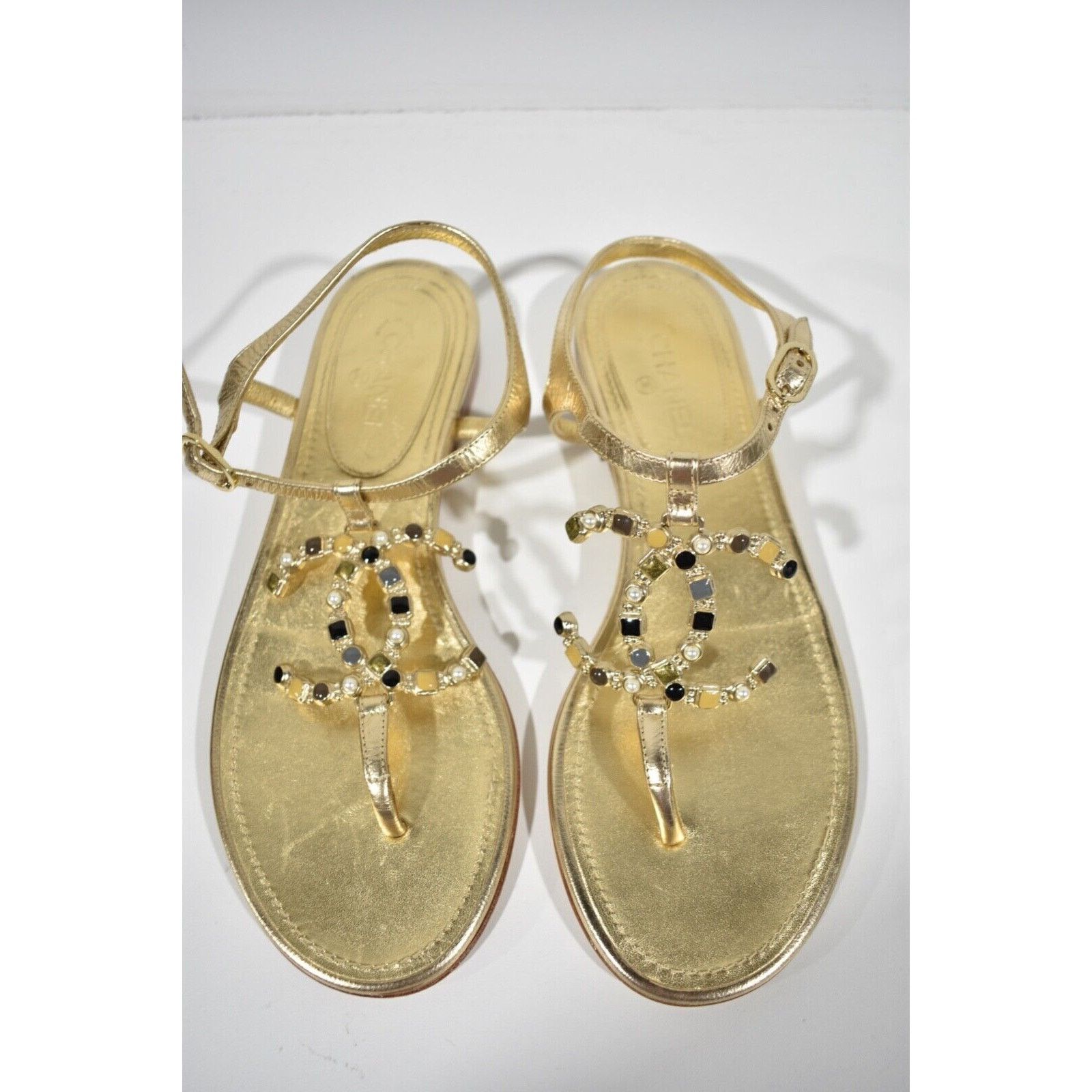 Chanel Chanel 19P Gold Metallized Lambskin CC Logo Mule Slide Size US 6 / IT 36 - 1 Thumbnail