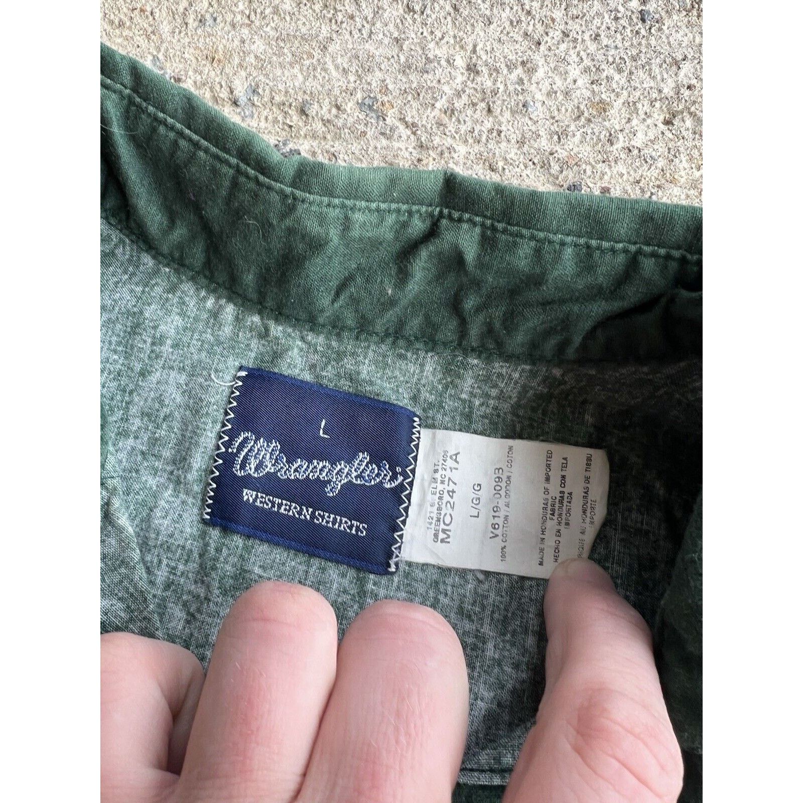Wrangler Vintage Wrangler Green Western Aztec Pearl Snap Shirt XL Size US XL / EU 56 / 4 - 3 Thumbnail