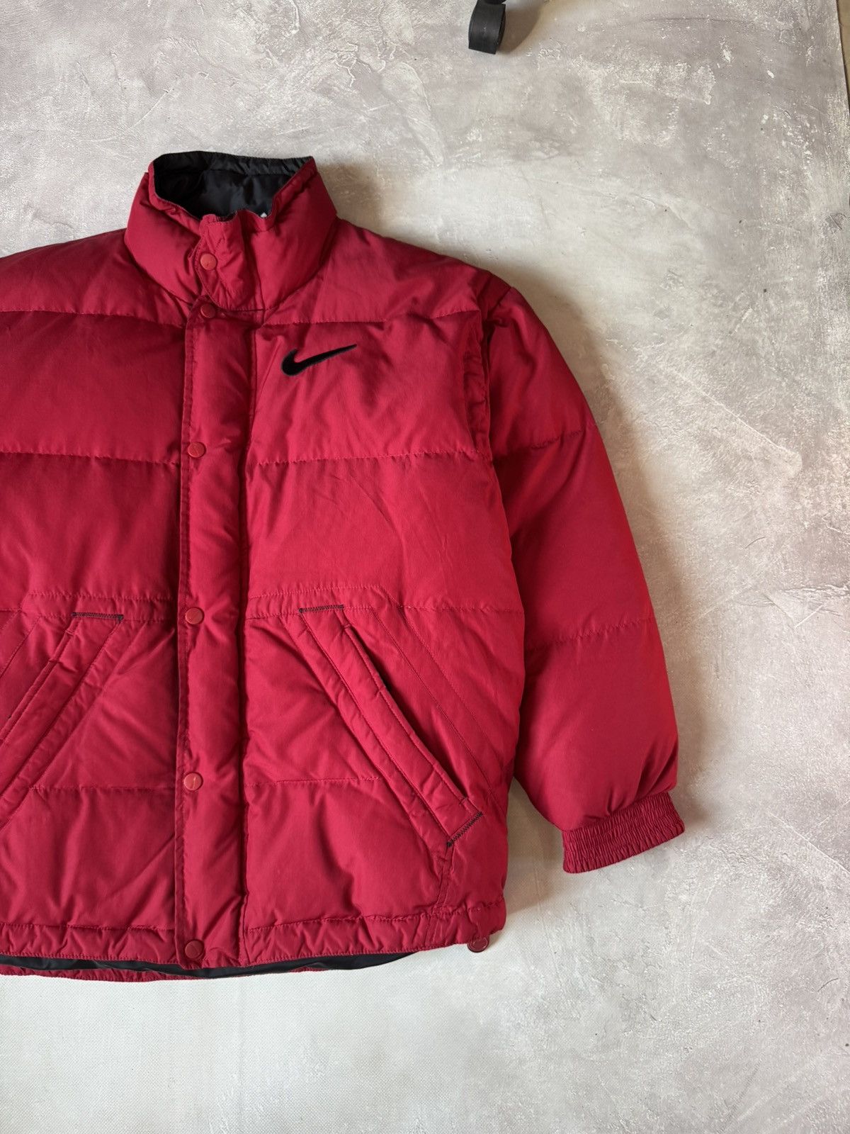 Nike Vintage Nike Big Swoosh Y2k Red Down Puffer Jacket Size US S / EU 44-46 / 1 - 5 Thumbnail