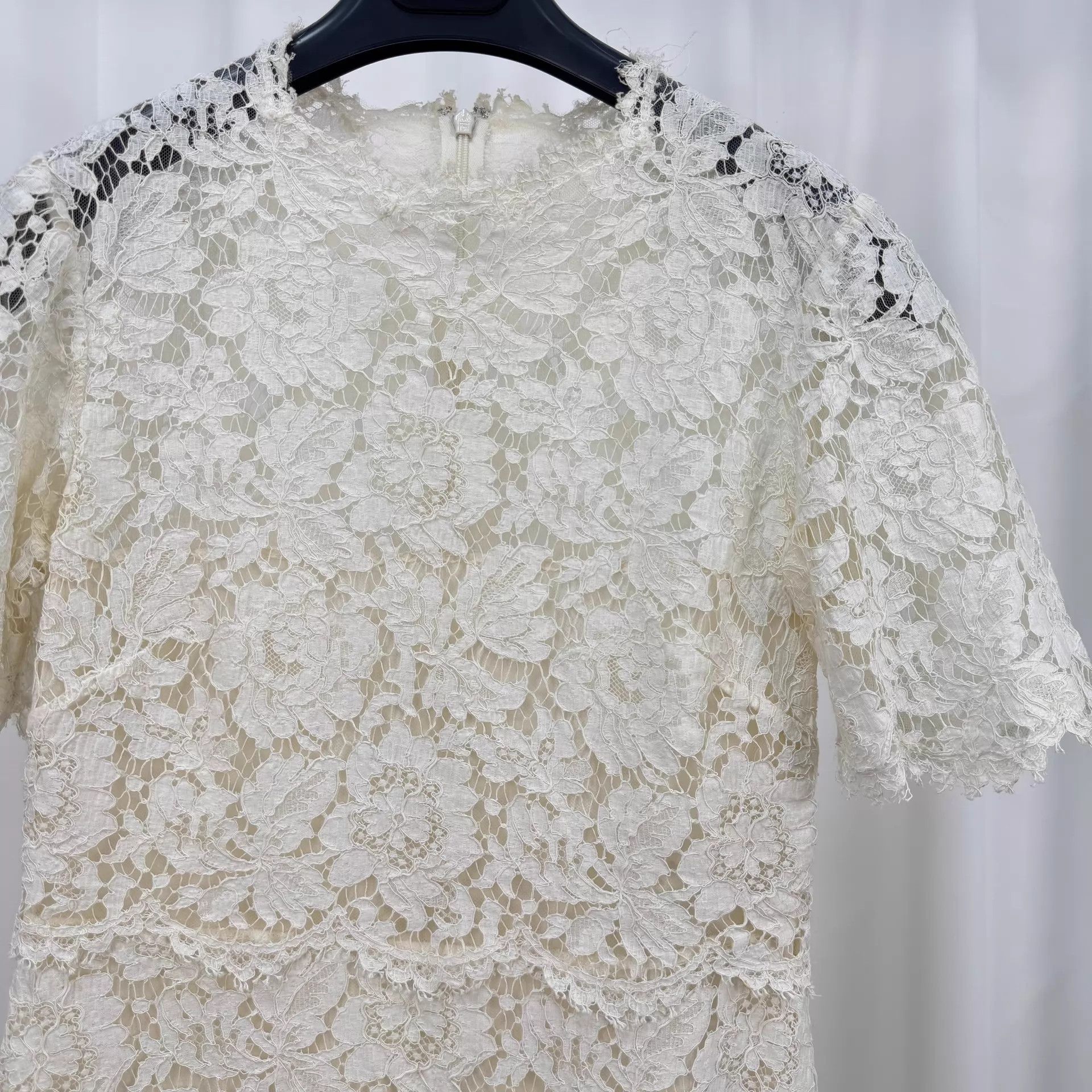 Valentino Valentino Women's Lace Dress 40 (98 New, Tagless) Size S / US 4 / IT 40 - 3 Thumbnail