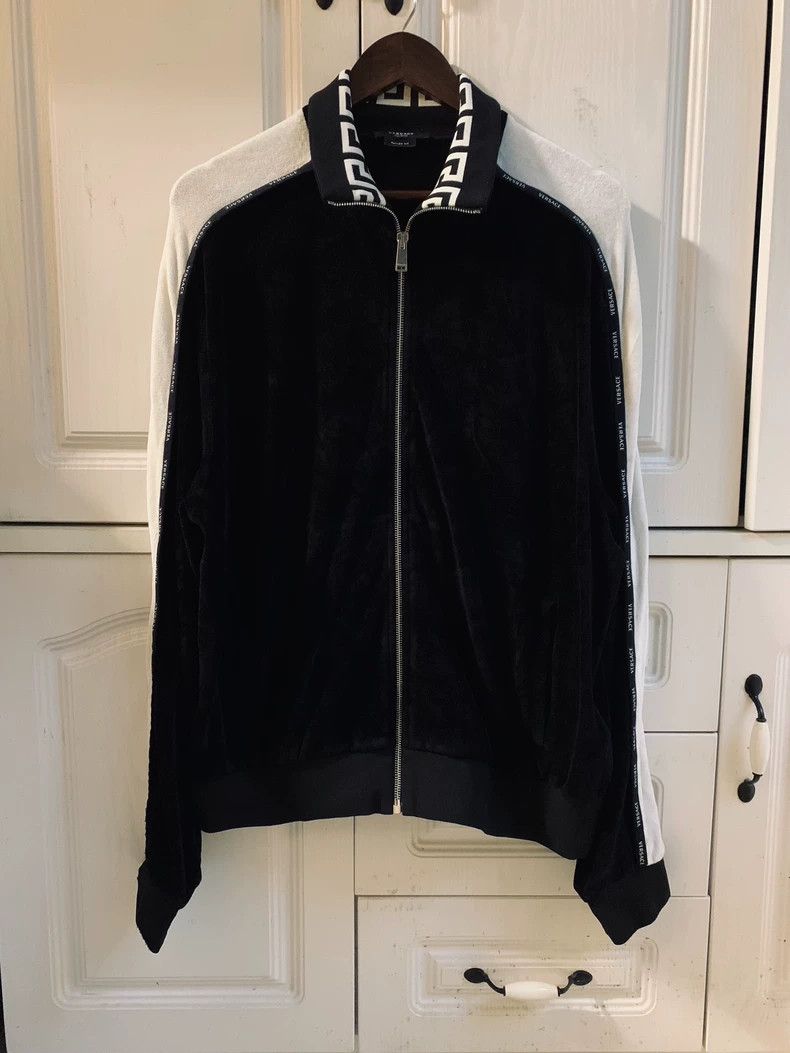 Versace Versace Spring and autumn velvet jacket jacket Size US XL / EU 56 / 4 - 1 Thumbnail